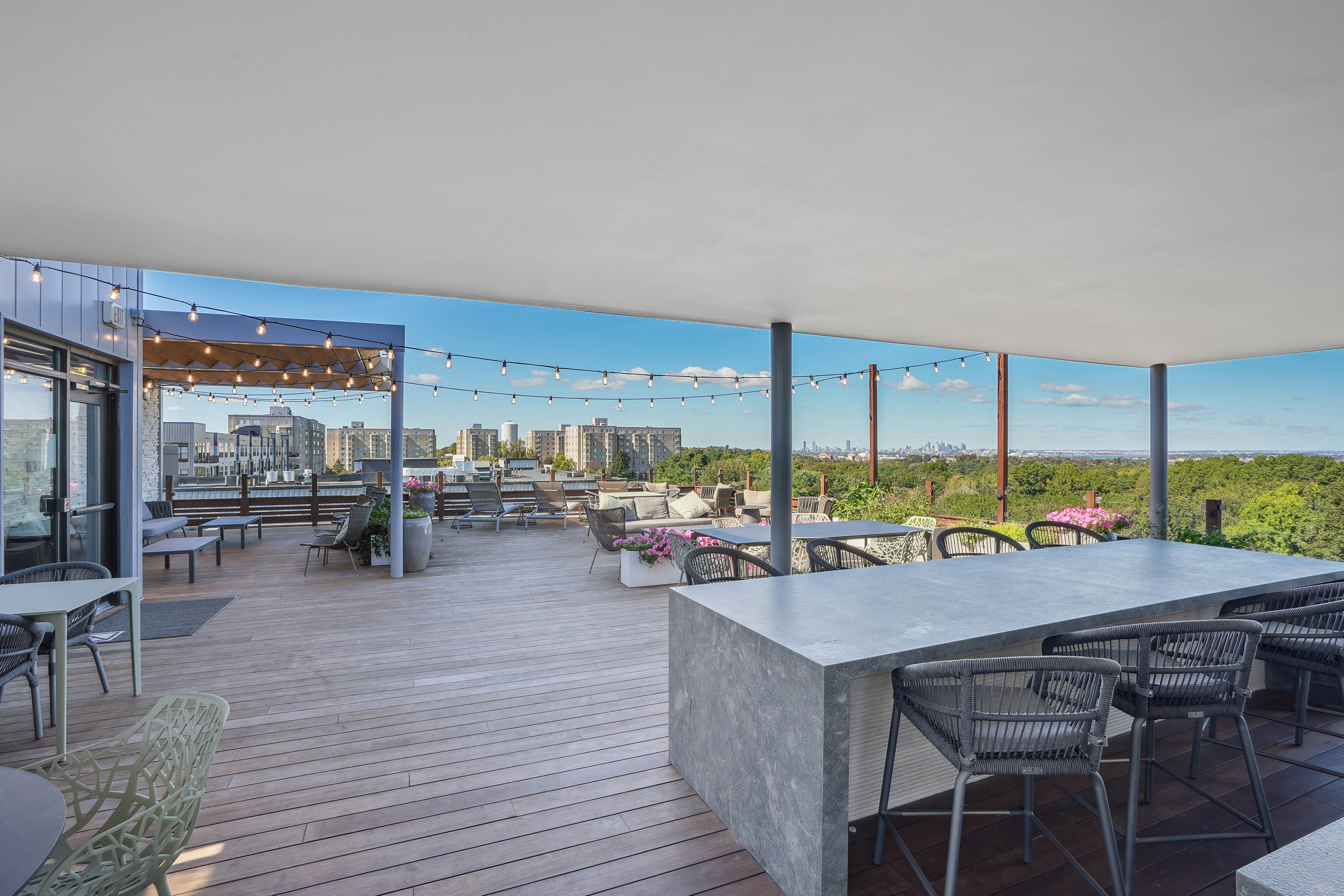 Roof deck at Avalon (1 of 8)