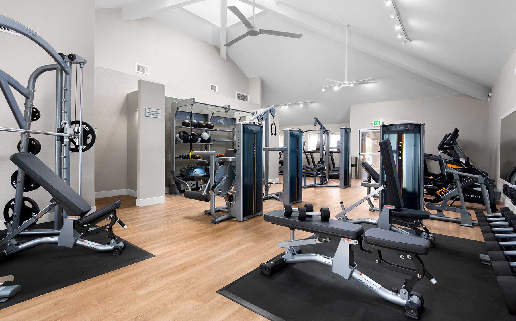 Gym at Eaves Phillips Ranch (1 of 2)