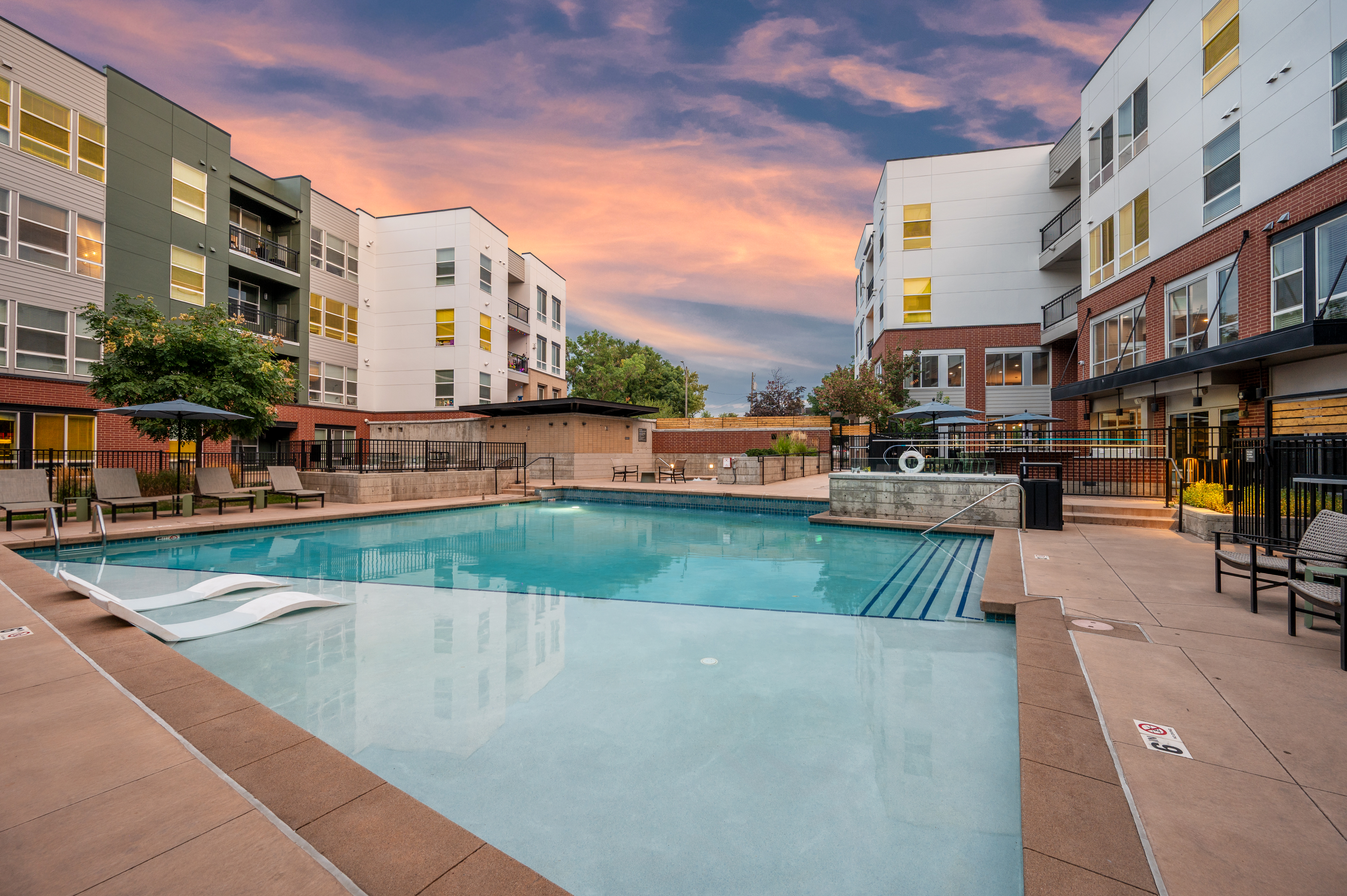 Pool at Avalon Cherry Hills (4 of 7)
