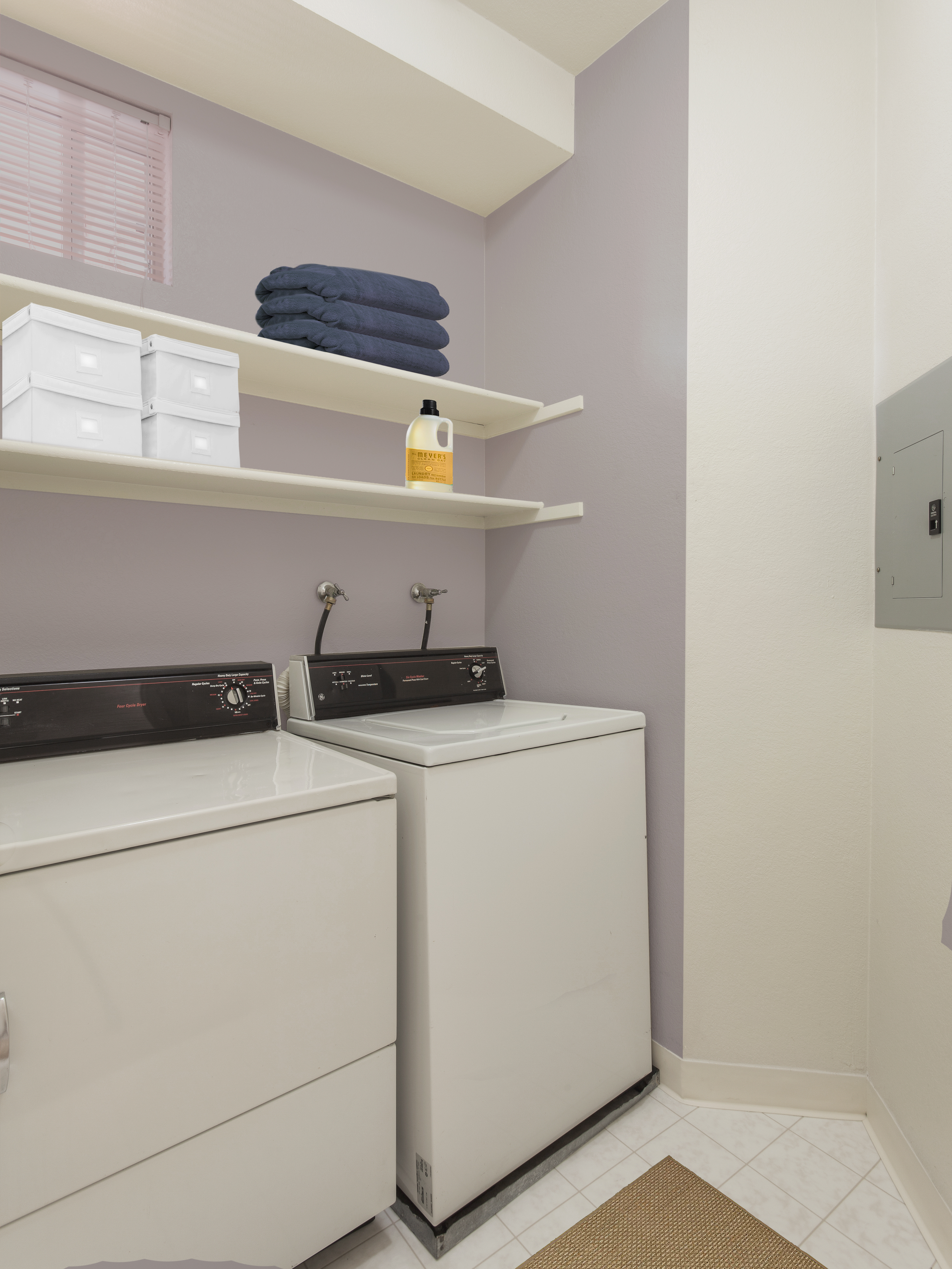 Laundry room at Avalon (1 of 2)