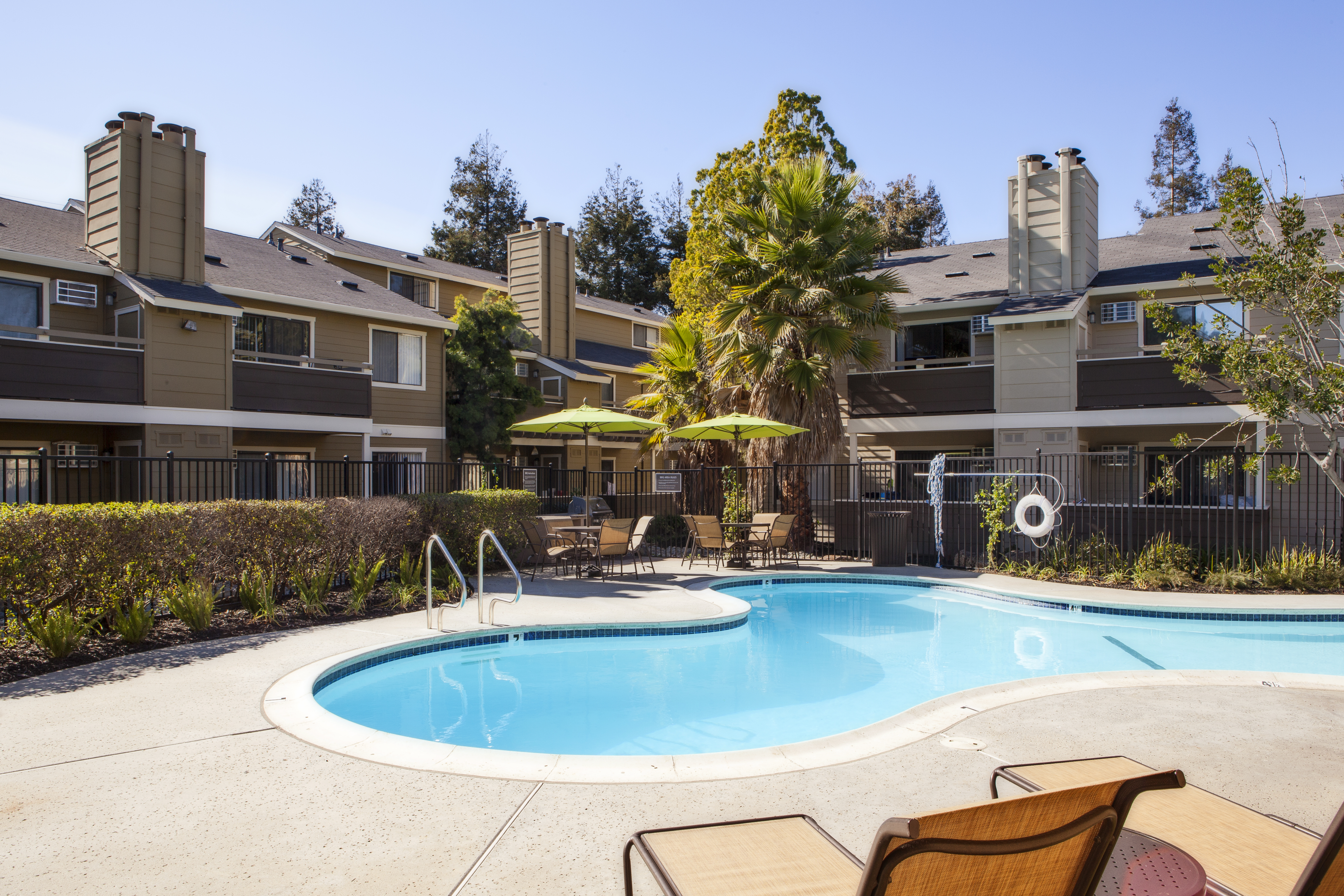 Pool at Eaves (2 of 3)