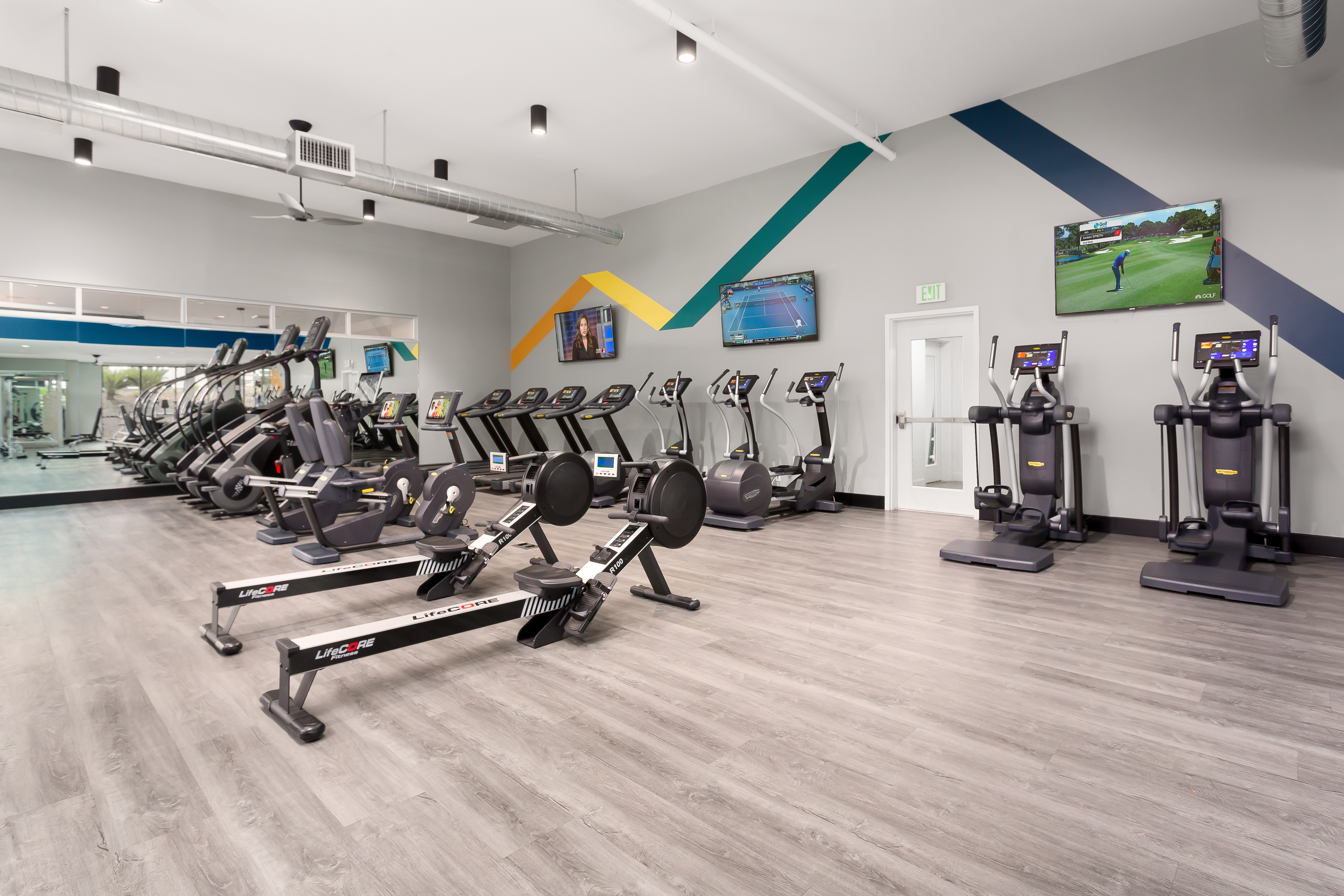 Gym at Ava Toluca Hills (1 of 4)