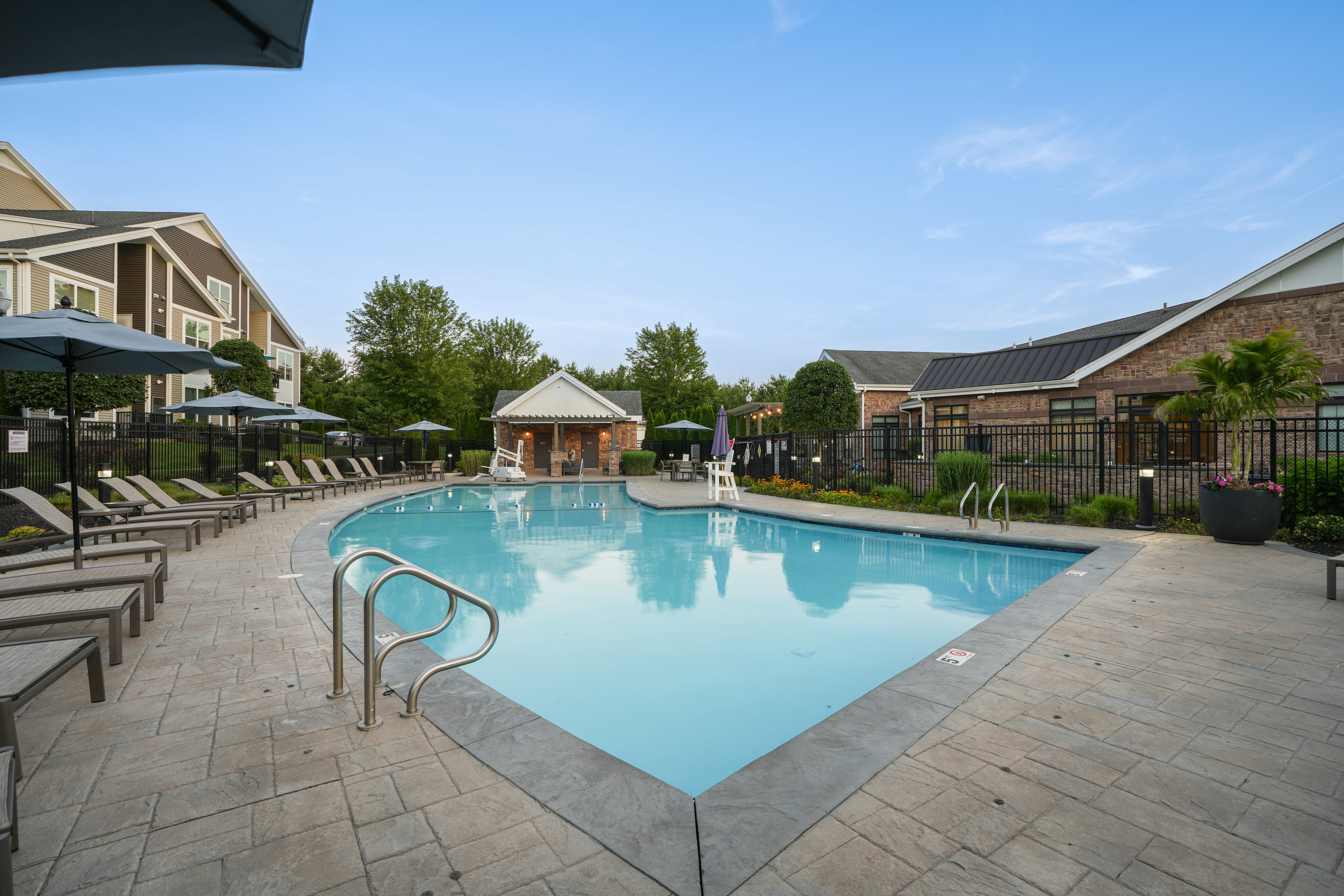 Pool at Avalon Easton (4 of 5)