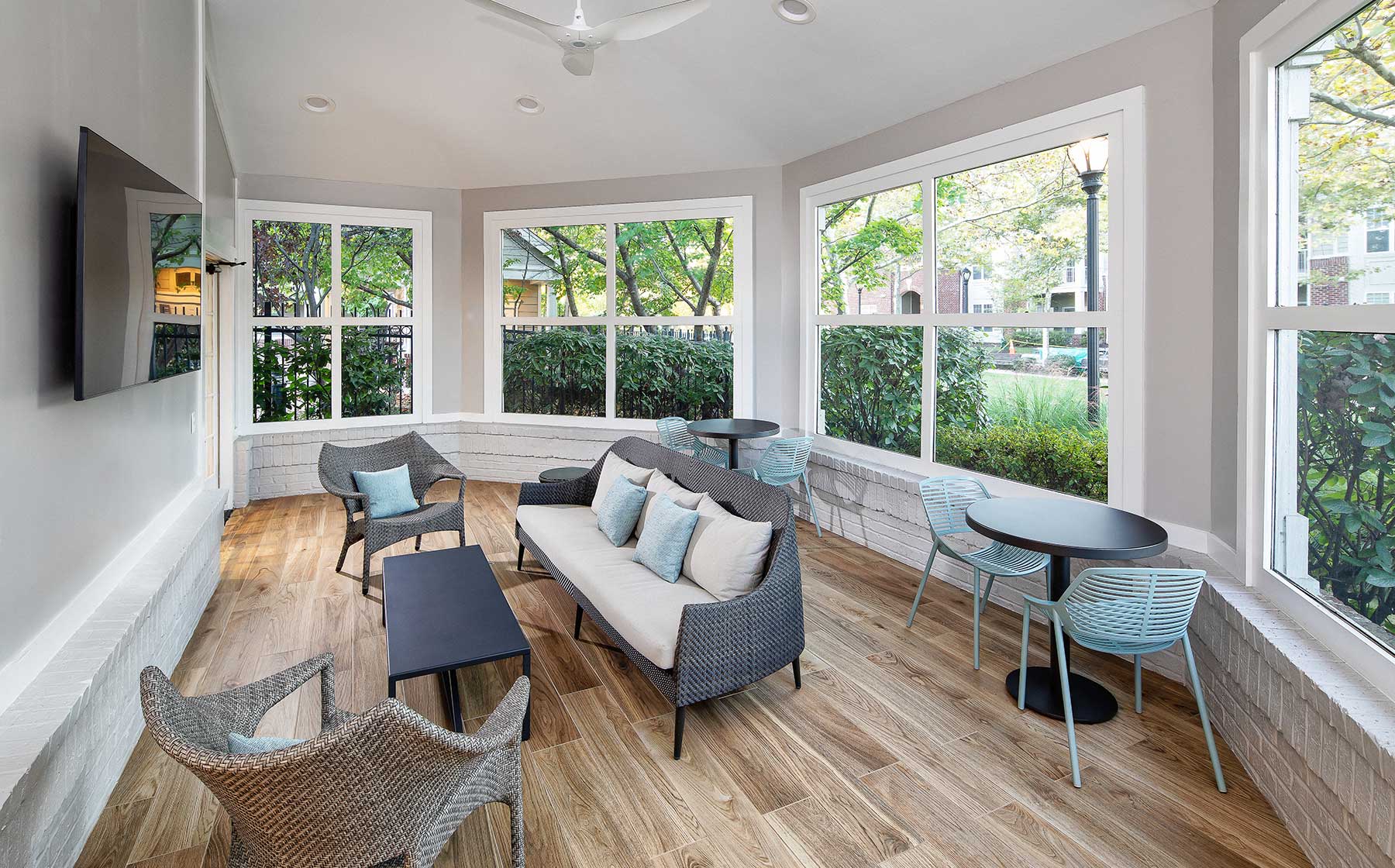 Lounge at Avalon Reston Landing