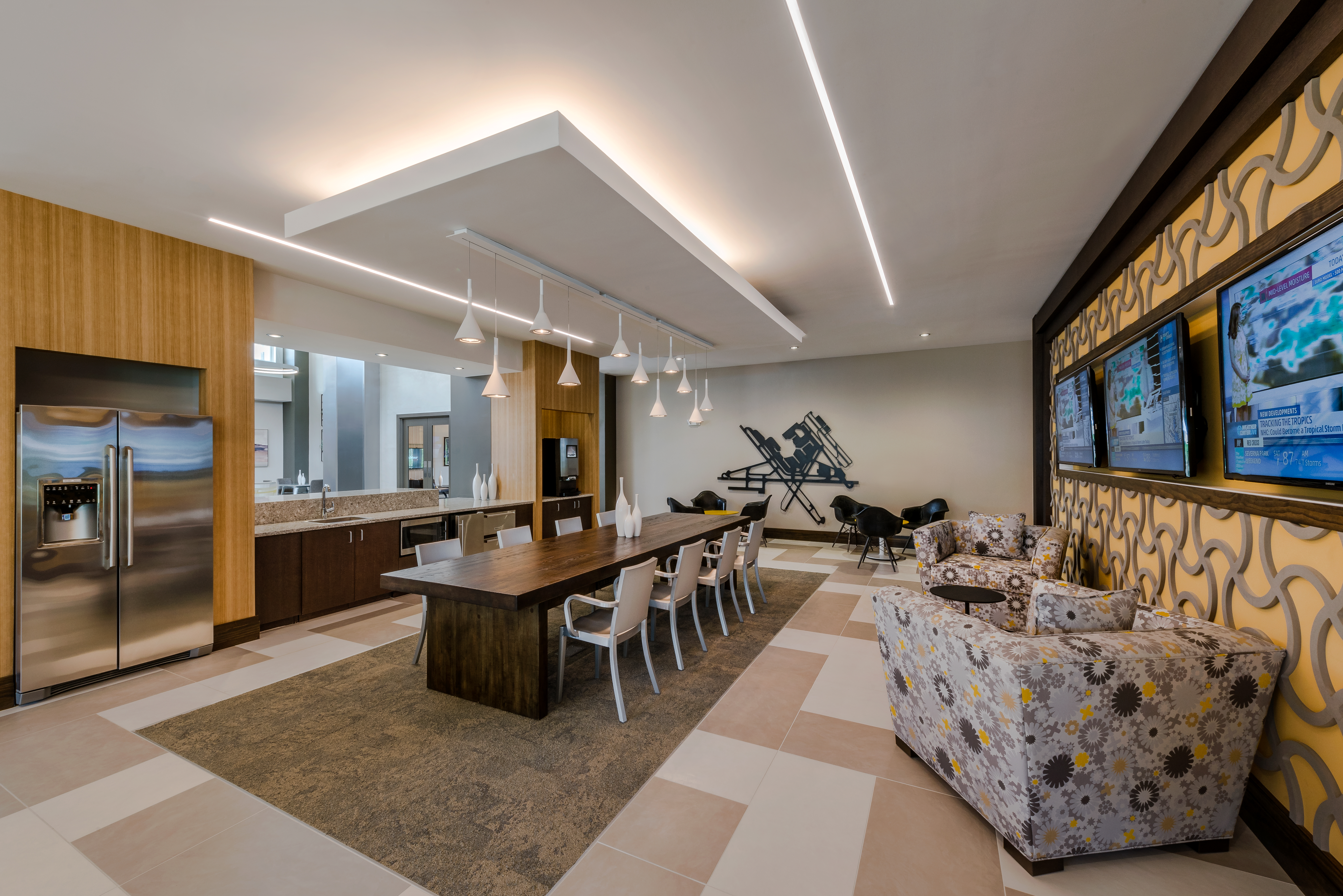 Lounge at Avalon Arundel Crossing (2 of 2)