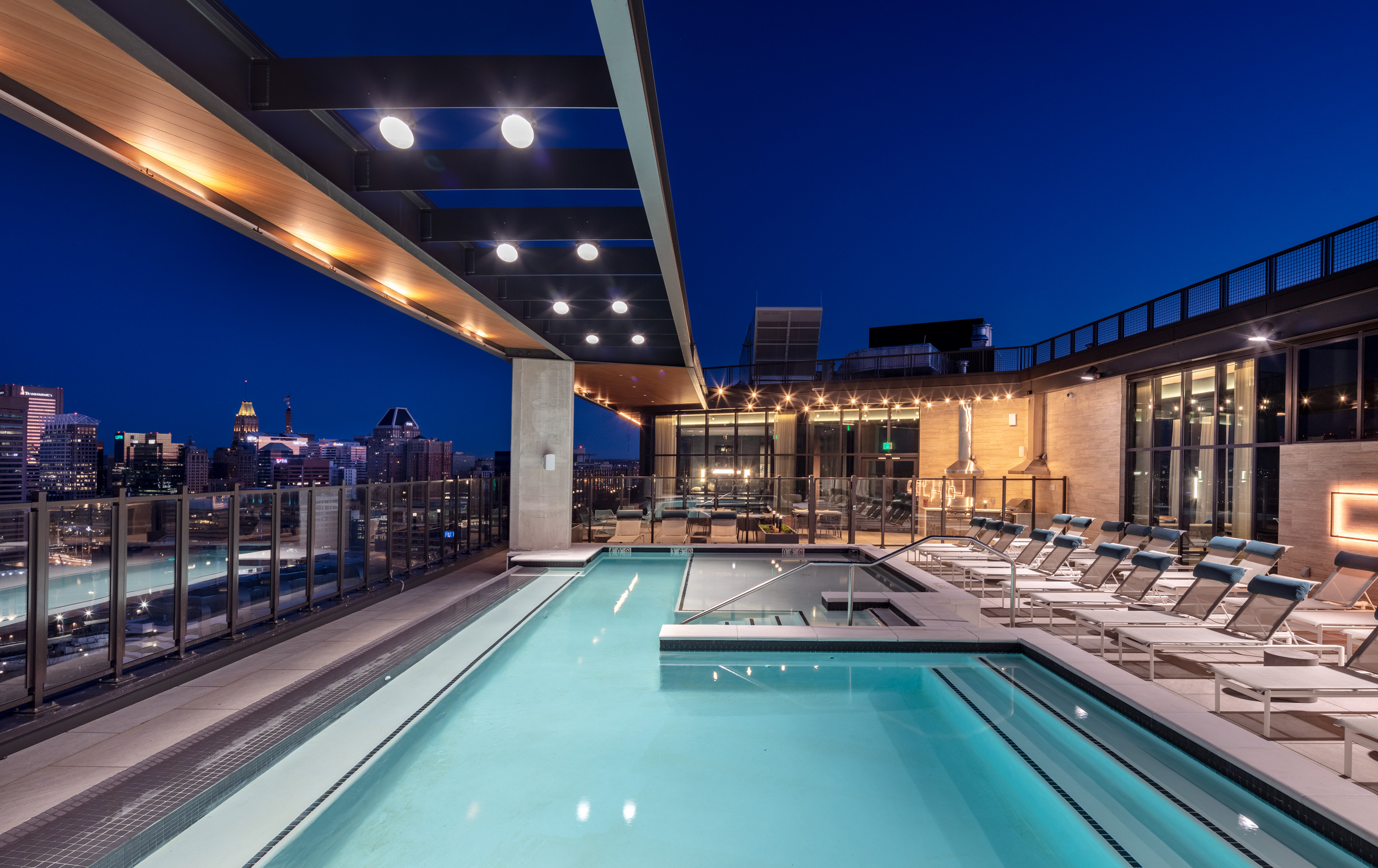 Pool at Avalon 555 President (1 of 2)