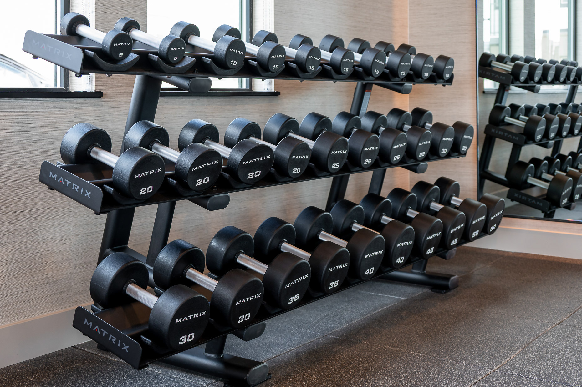 Gym at Avalon (3 of 6)