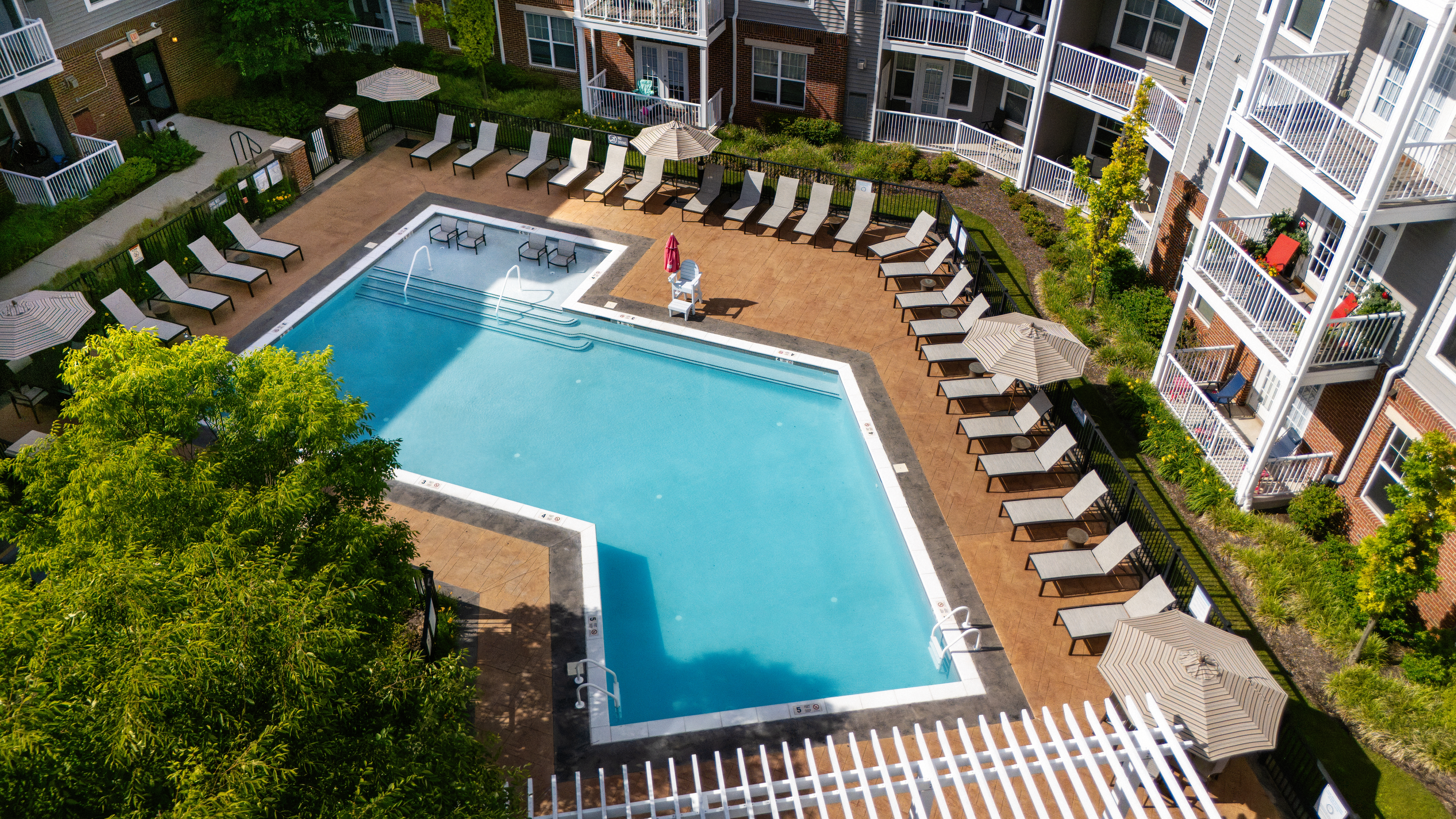 Pool at Avalon (3 of 3)