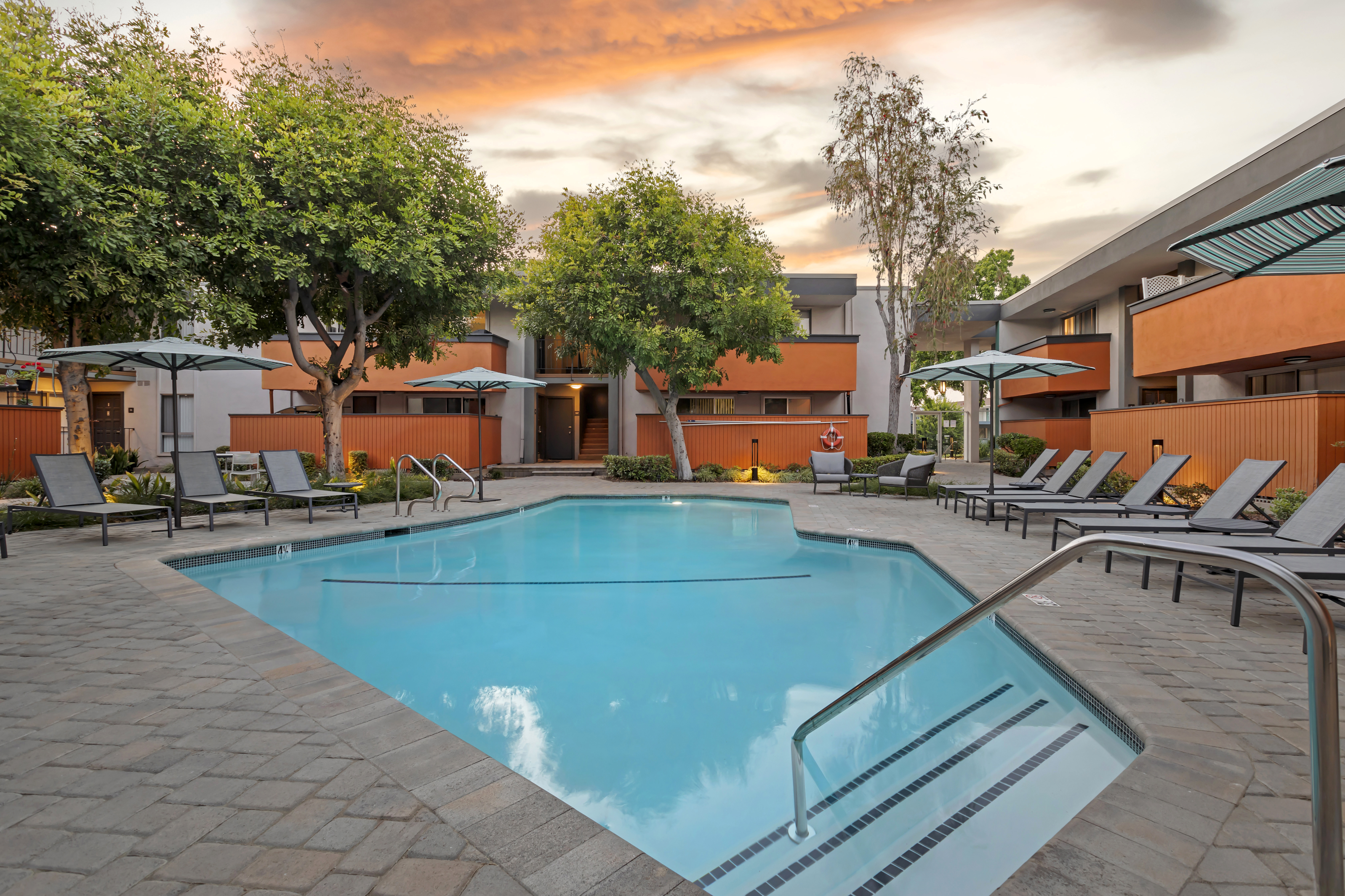Pool at Ava (5 of 5)