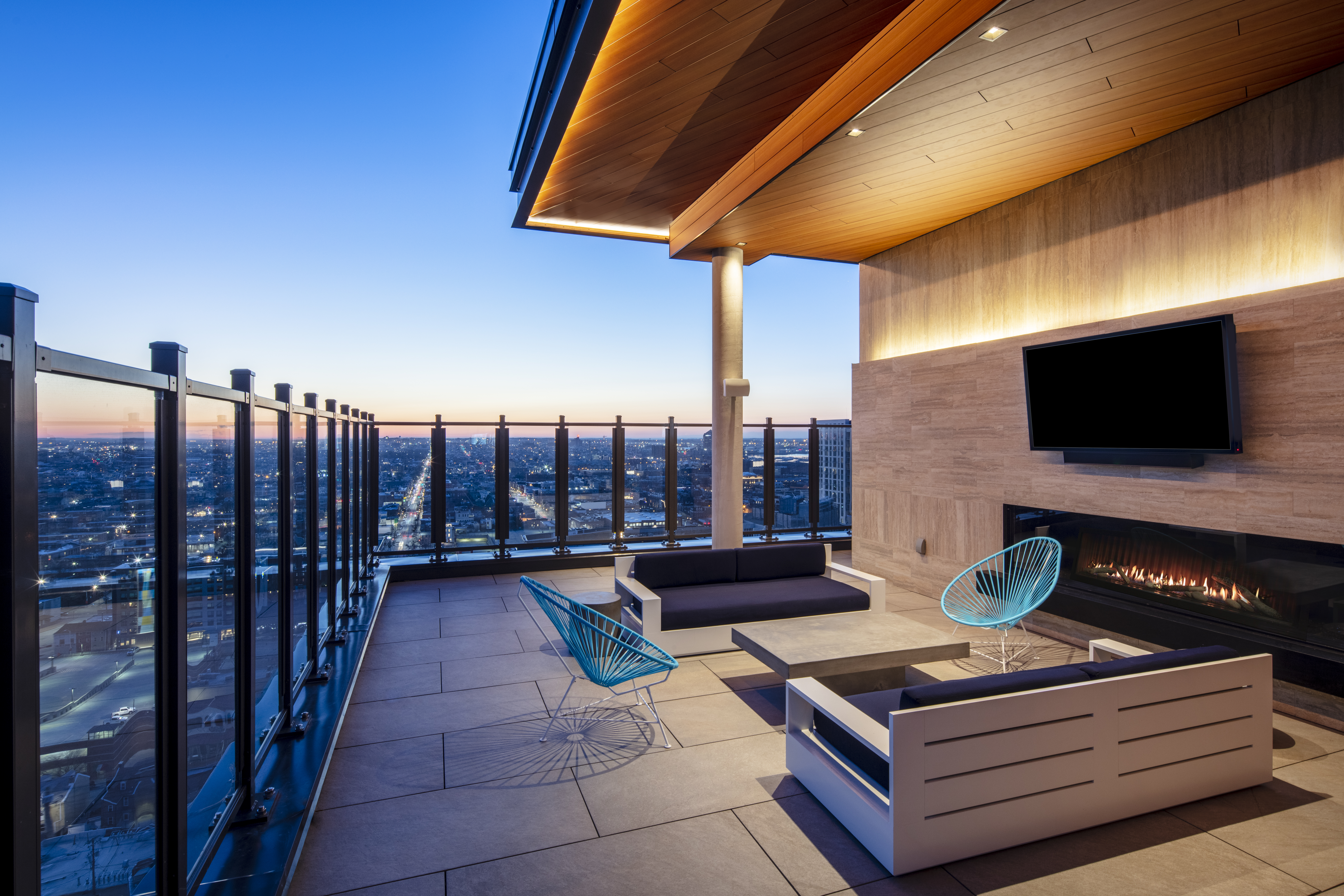 Roof deck at Avalon 555 President (2 of 3)