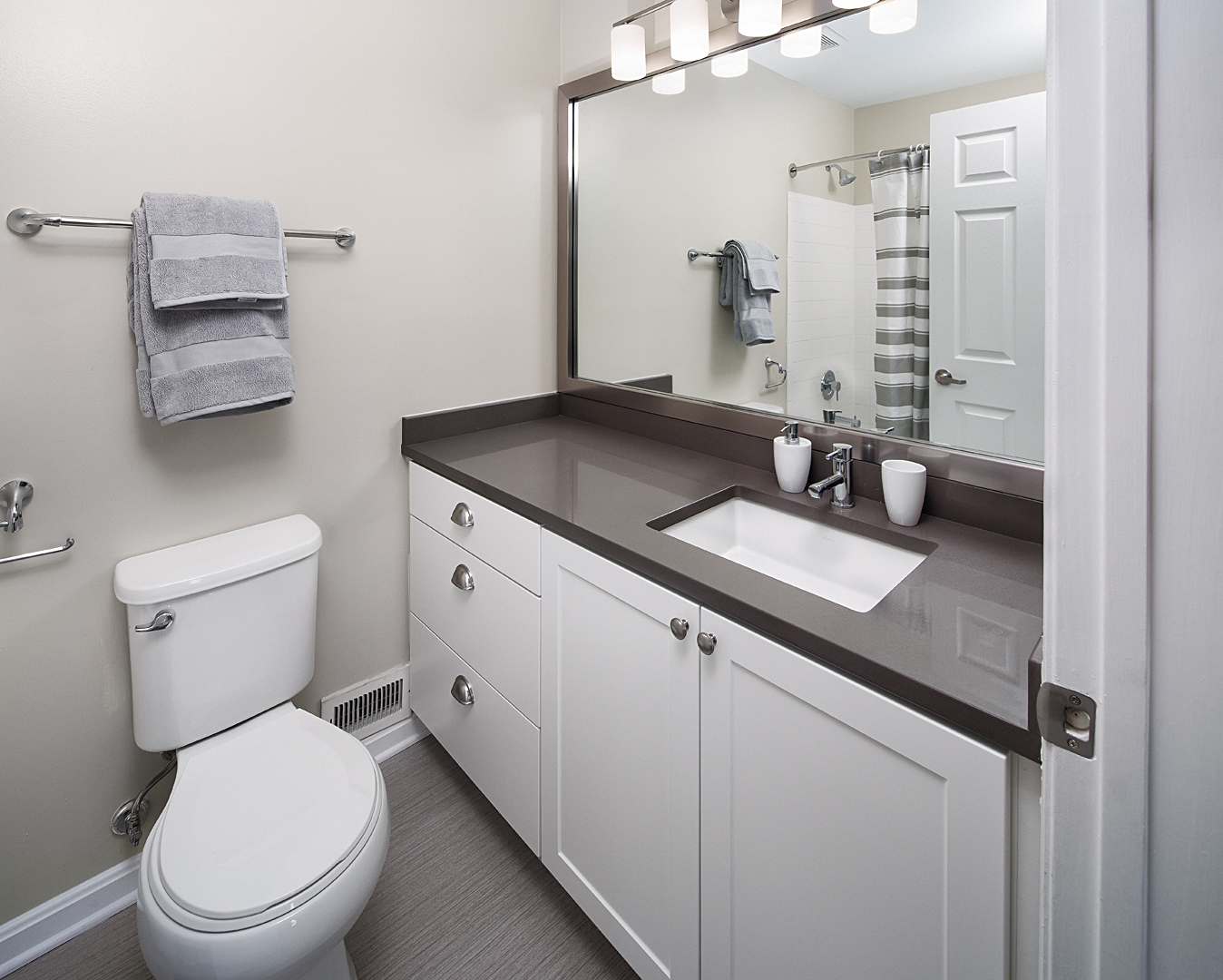 Avalon Townhome Collection Florham Park 8 of 12