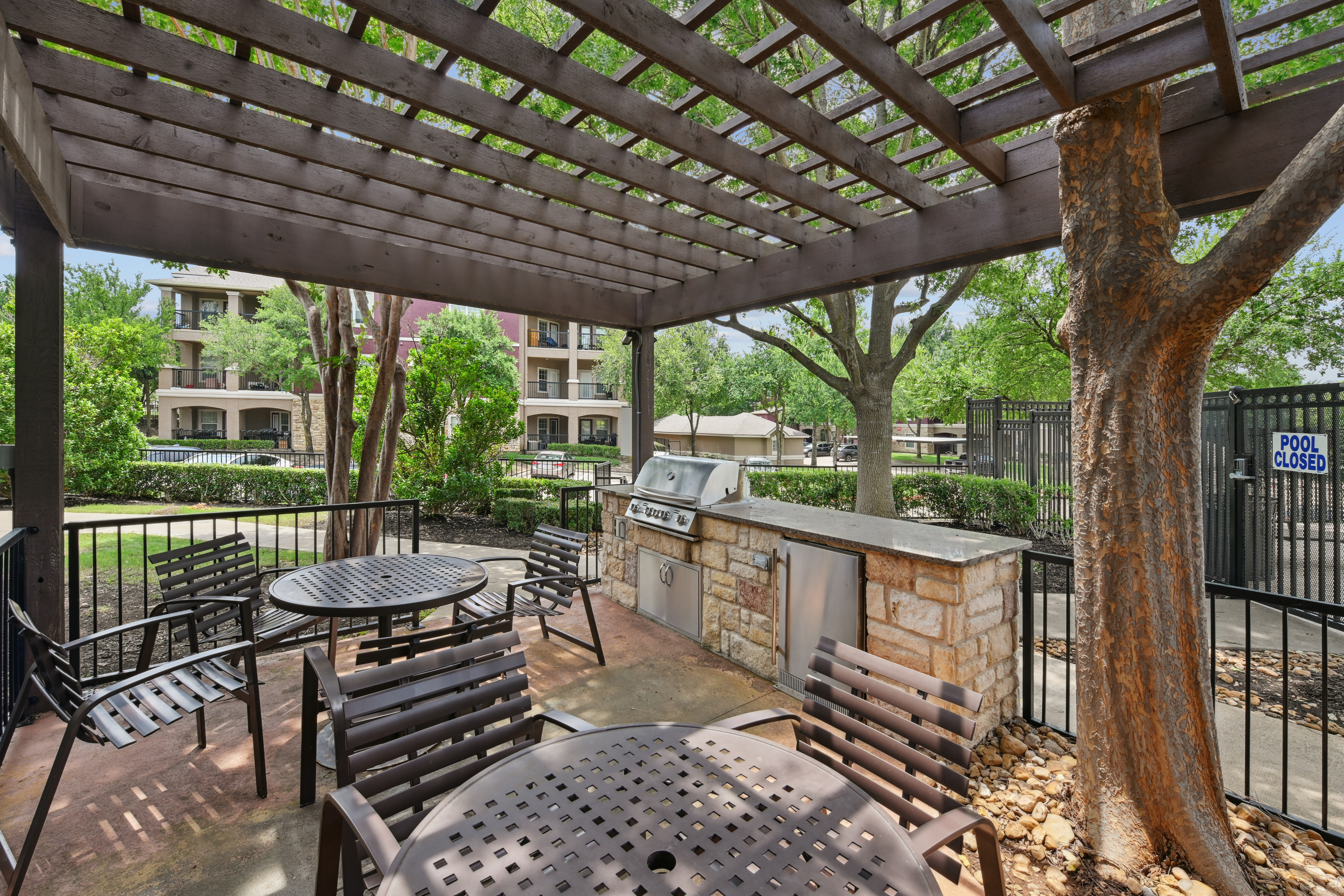 Pool at Eaves Twin Creeks (3 of 3)