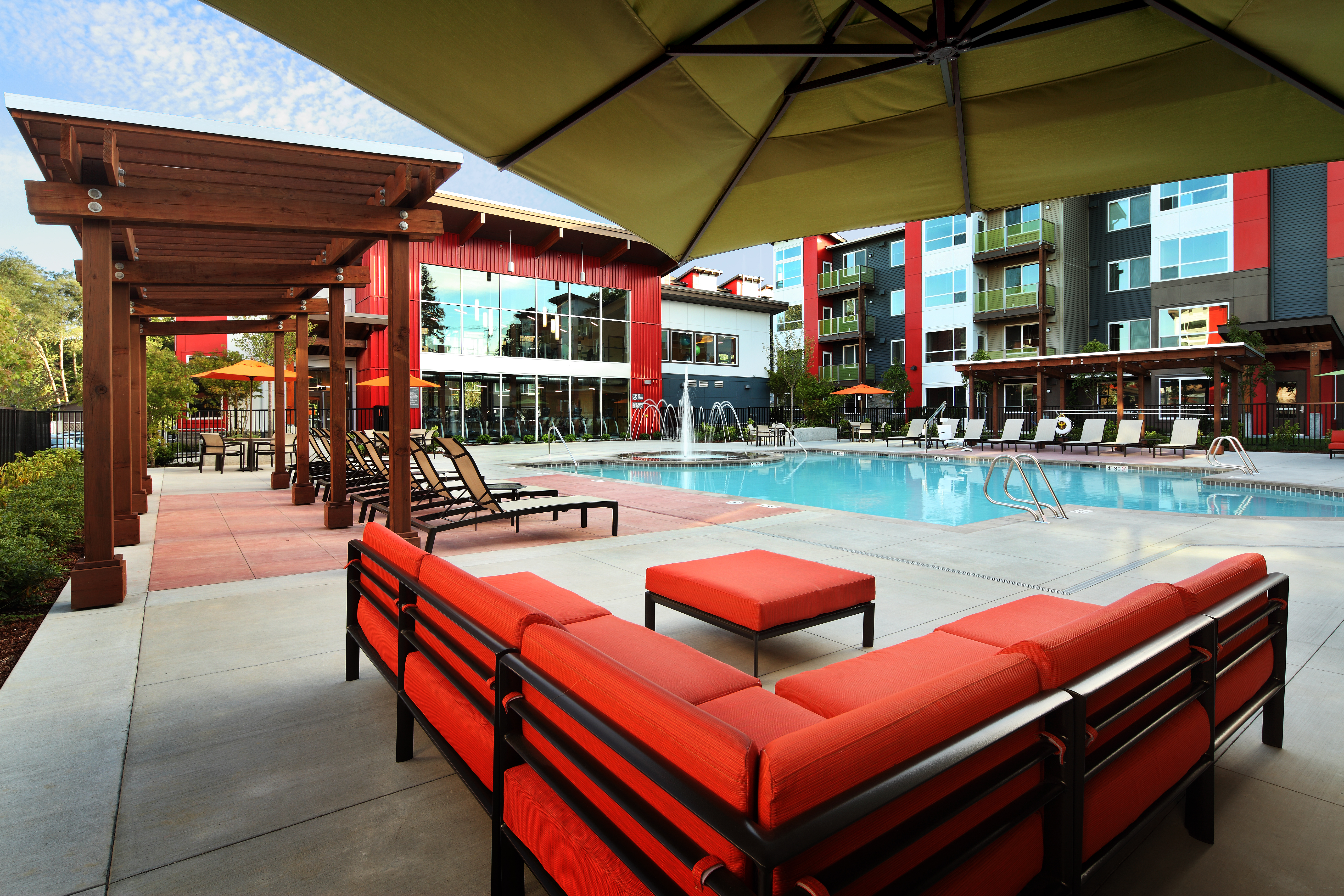Pool at Avalon Alderwood (2 of 3)