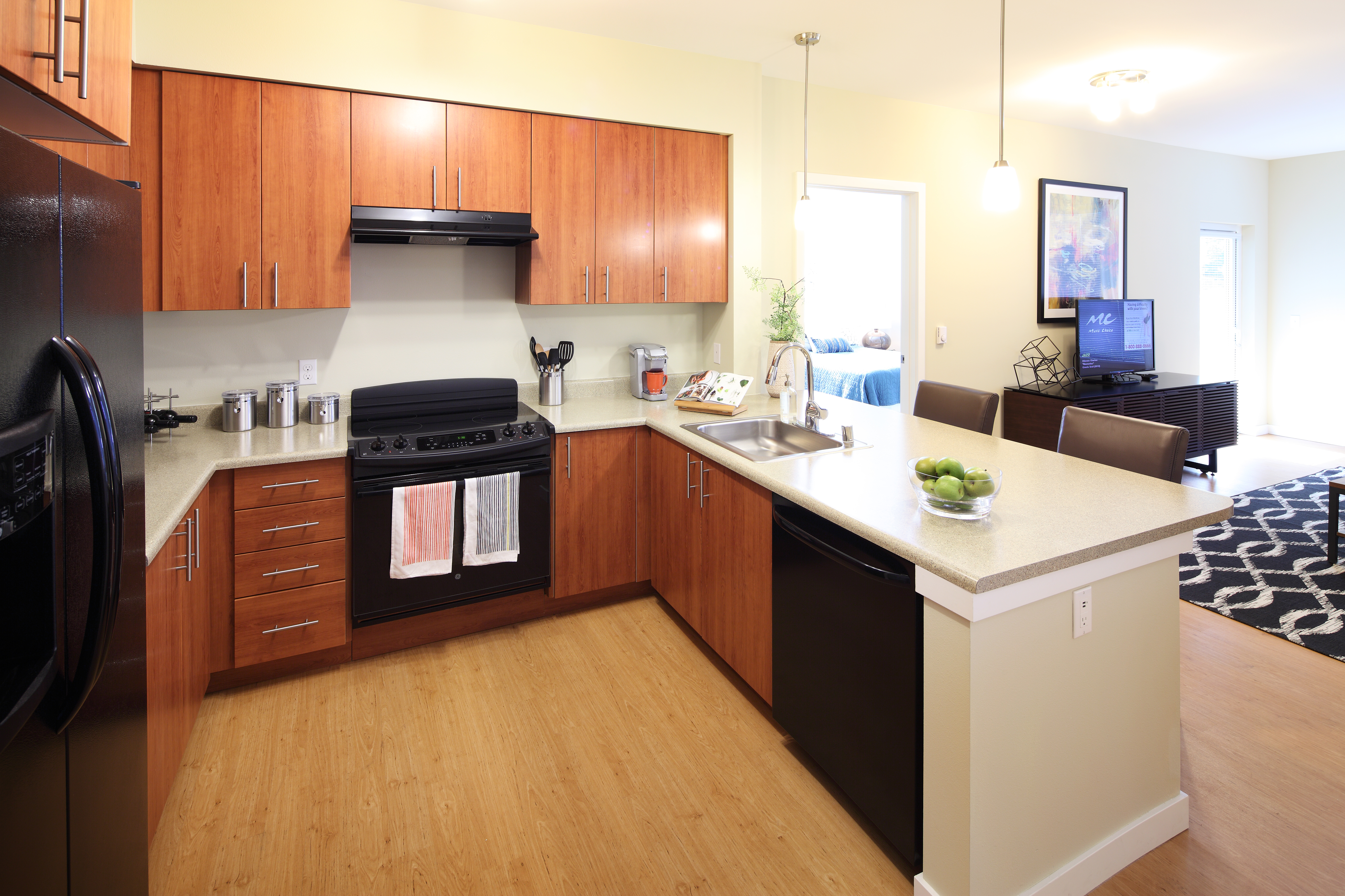 Avalon Alderwood 12 of 12