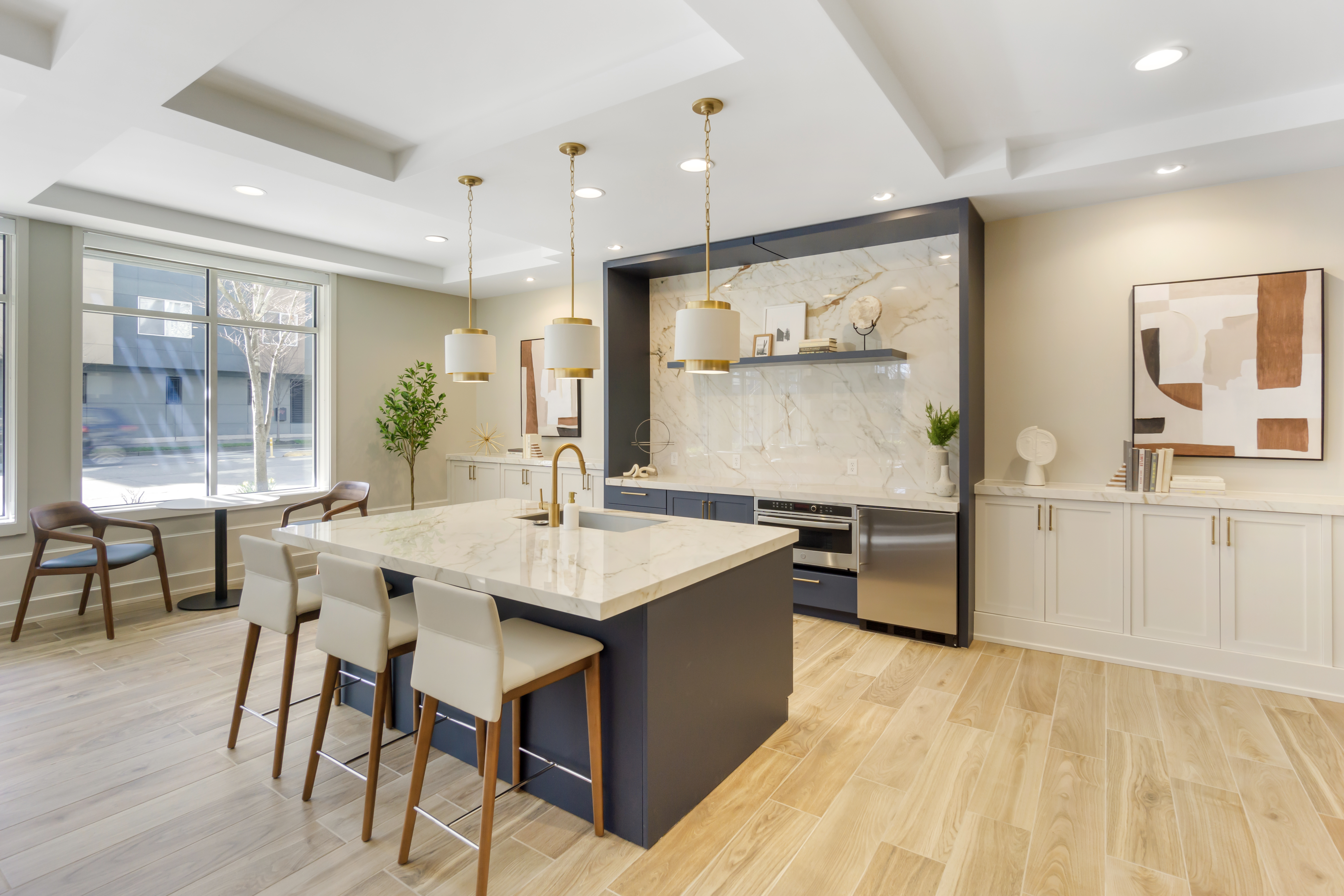 Avalon Bellevue 18 of 27