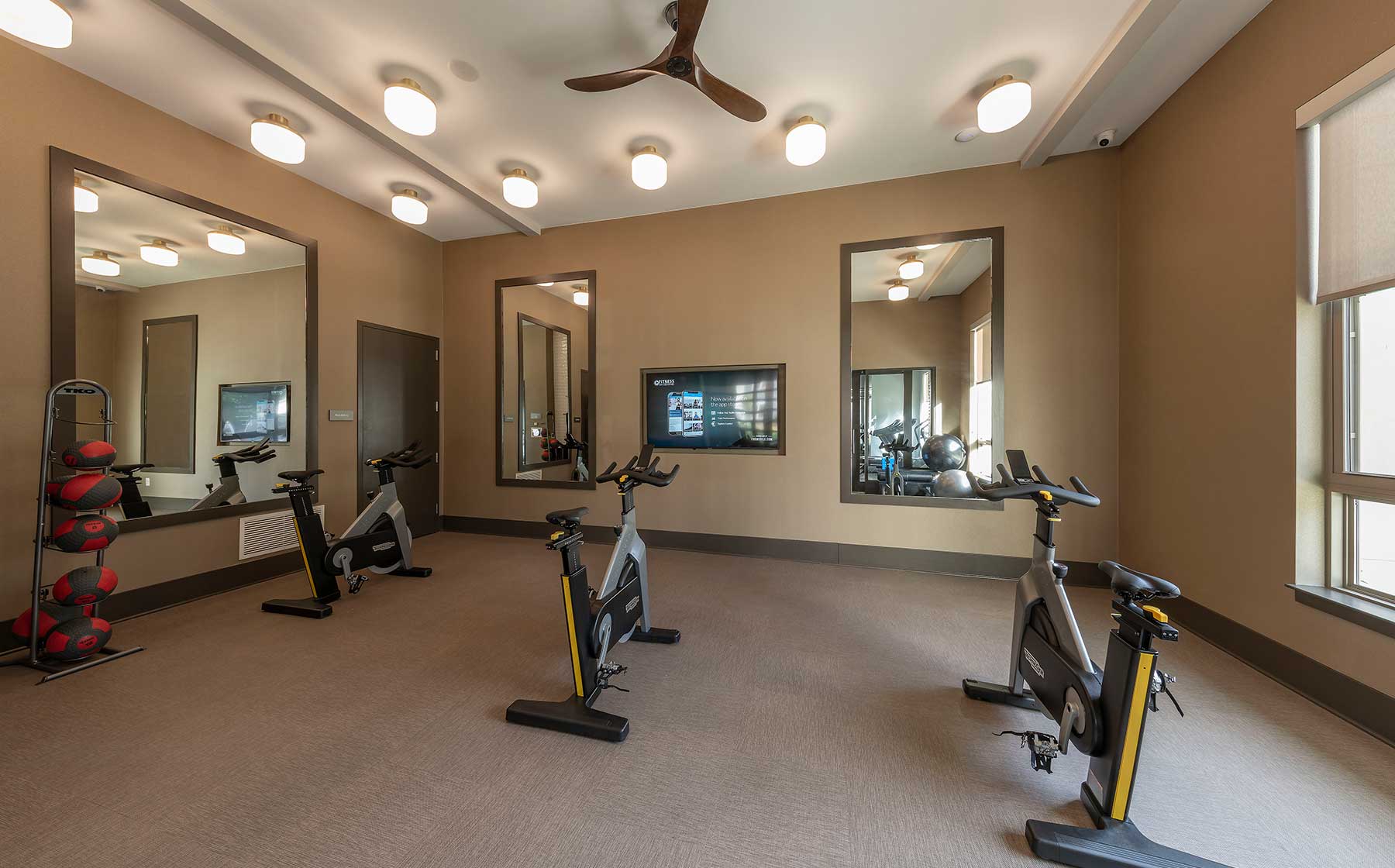 Gym at Avalon Arundel Crossing (5 of 5)