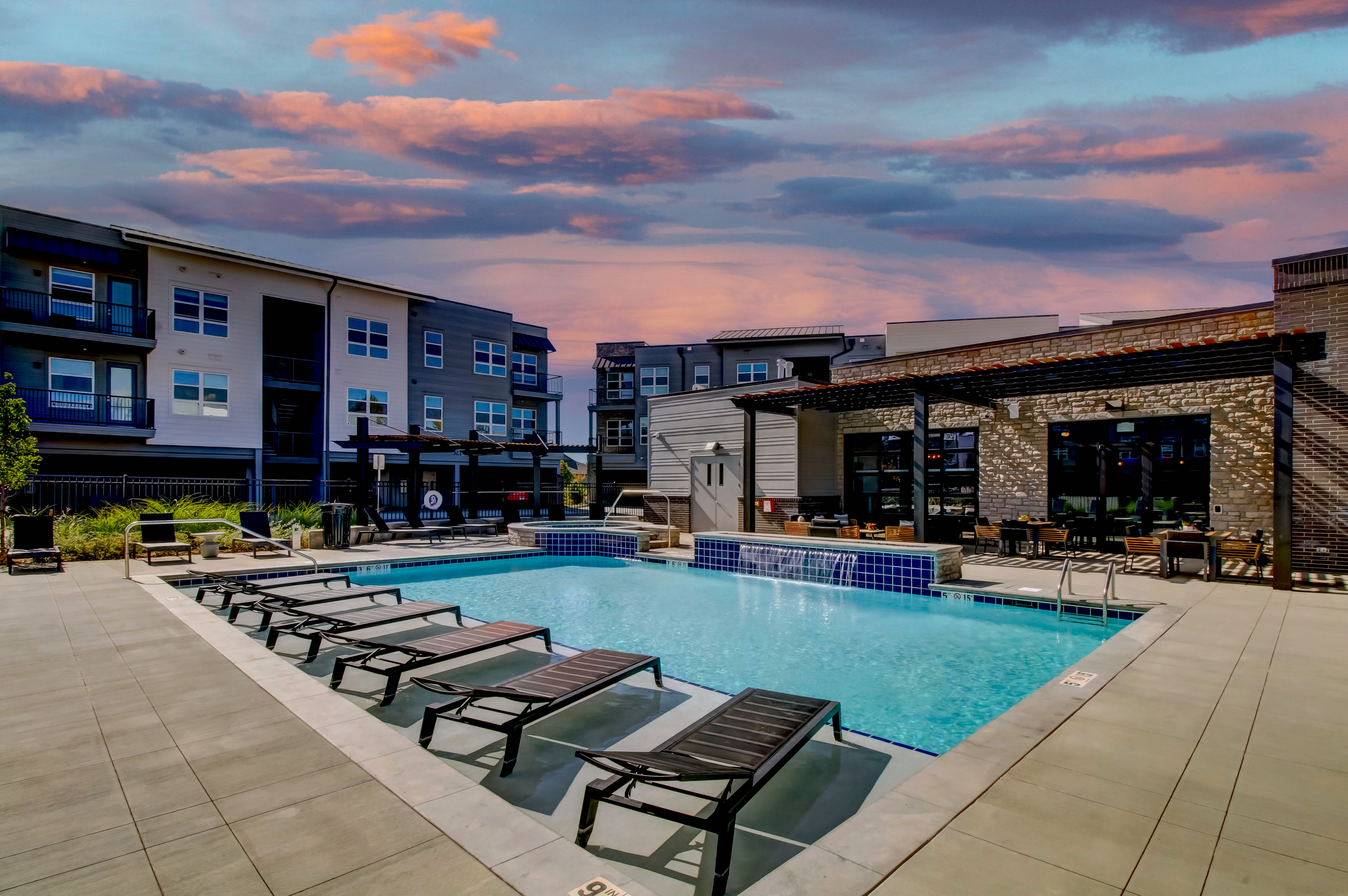 Pool at Avalon Flatirons (2 of 3)