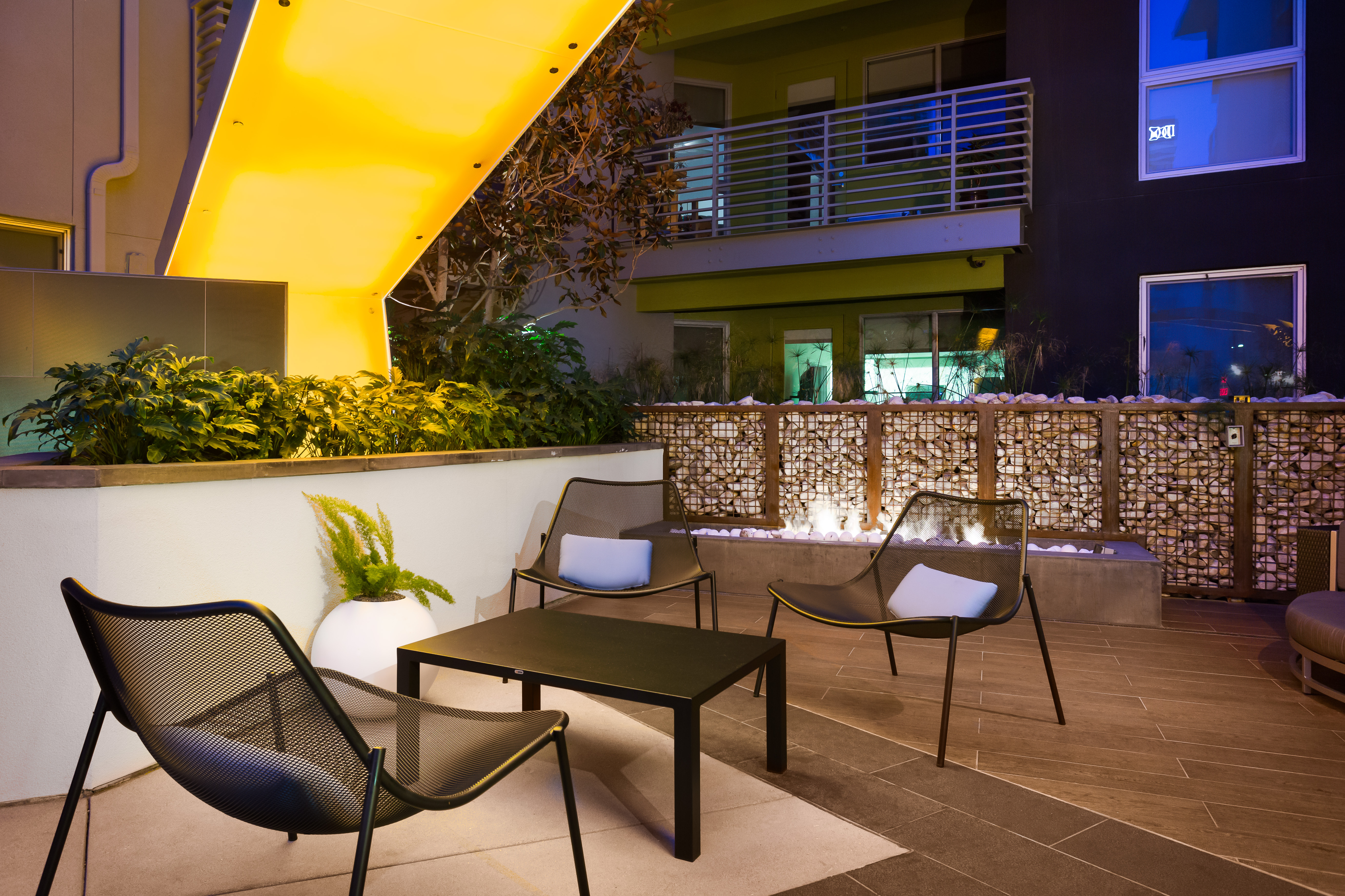 Roof deck at Ava Little Tokyo (1 of 2)