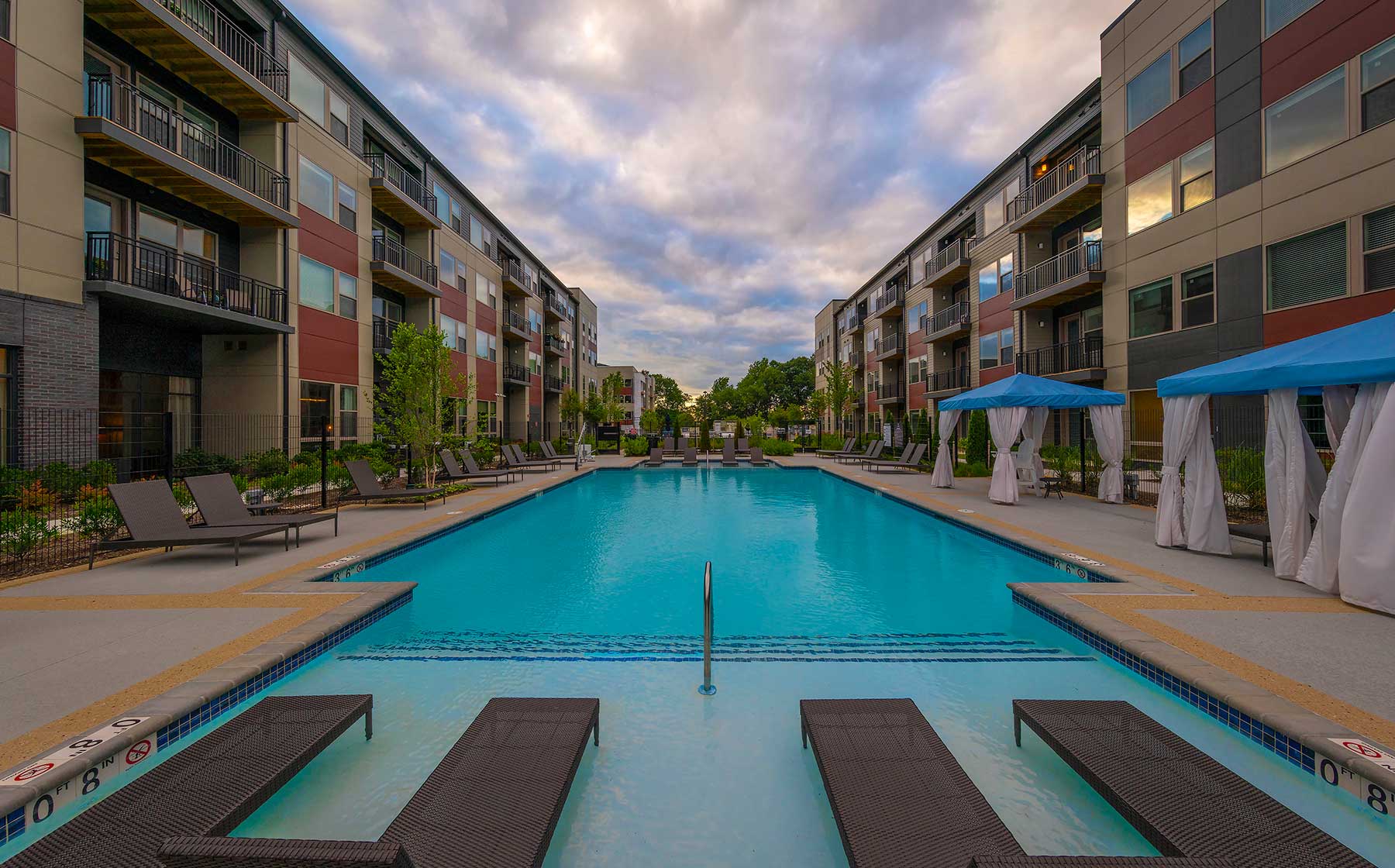 Pool at Avalon Arundel Crossing