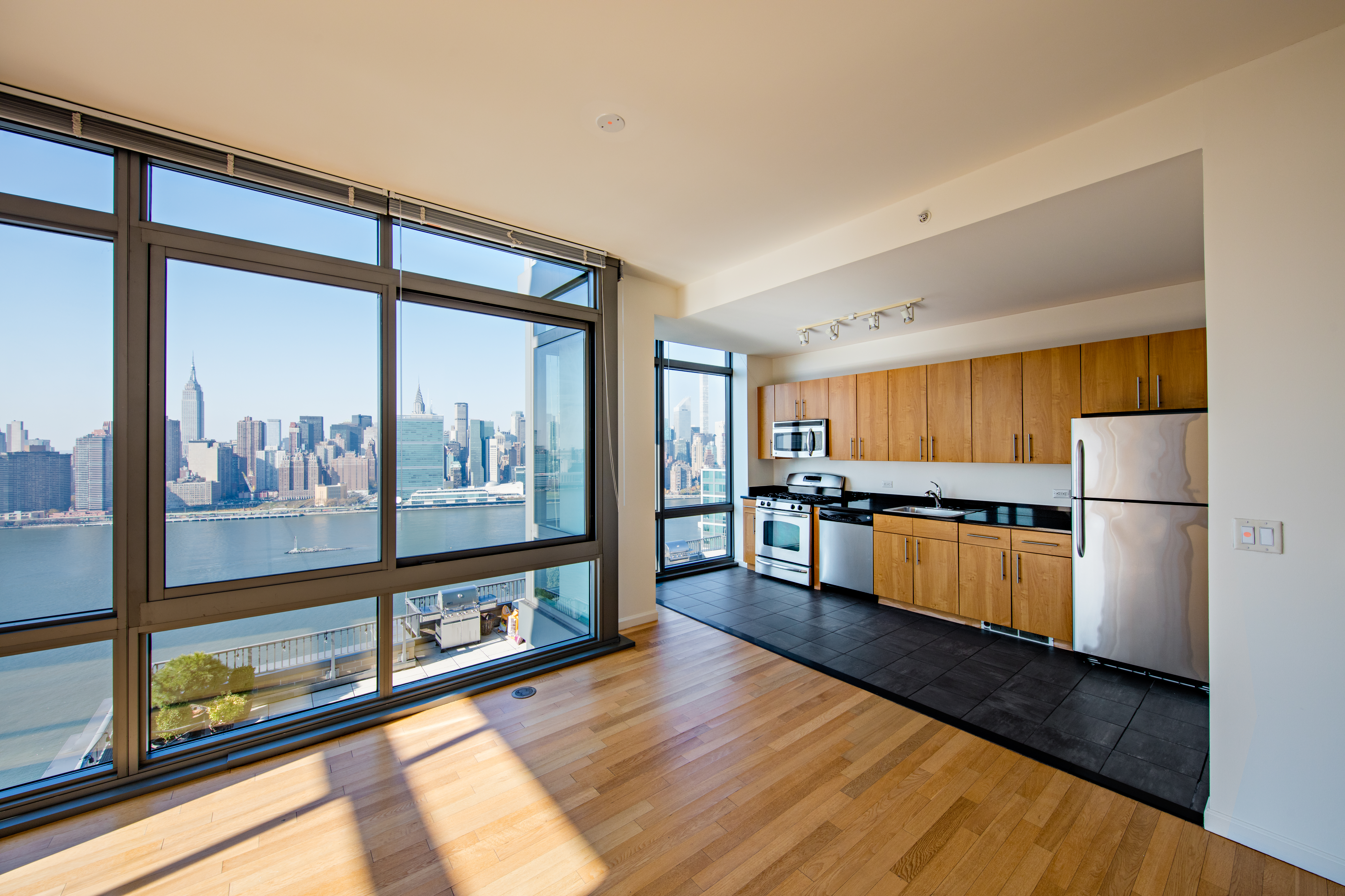 Avalon Riverview 15 of 52