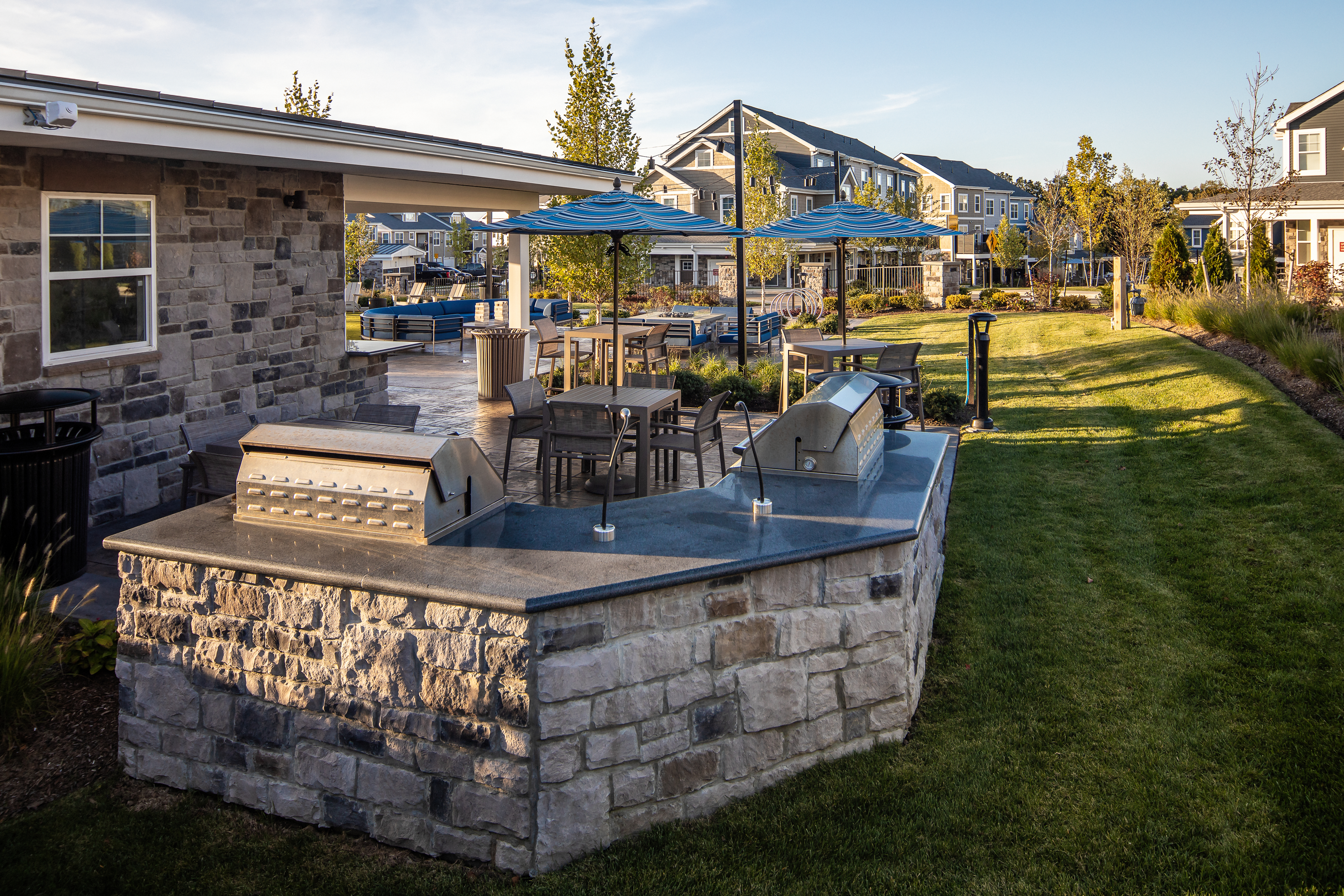 Grill area at Avalon (2 of 4)