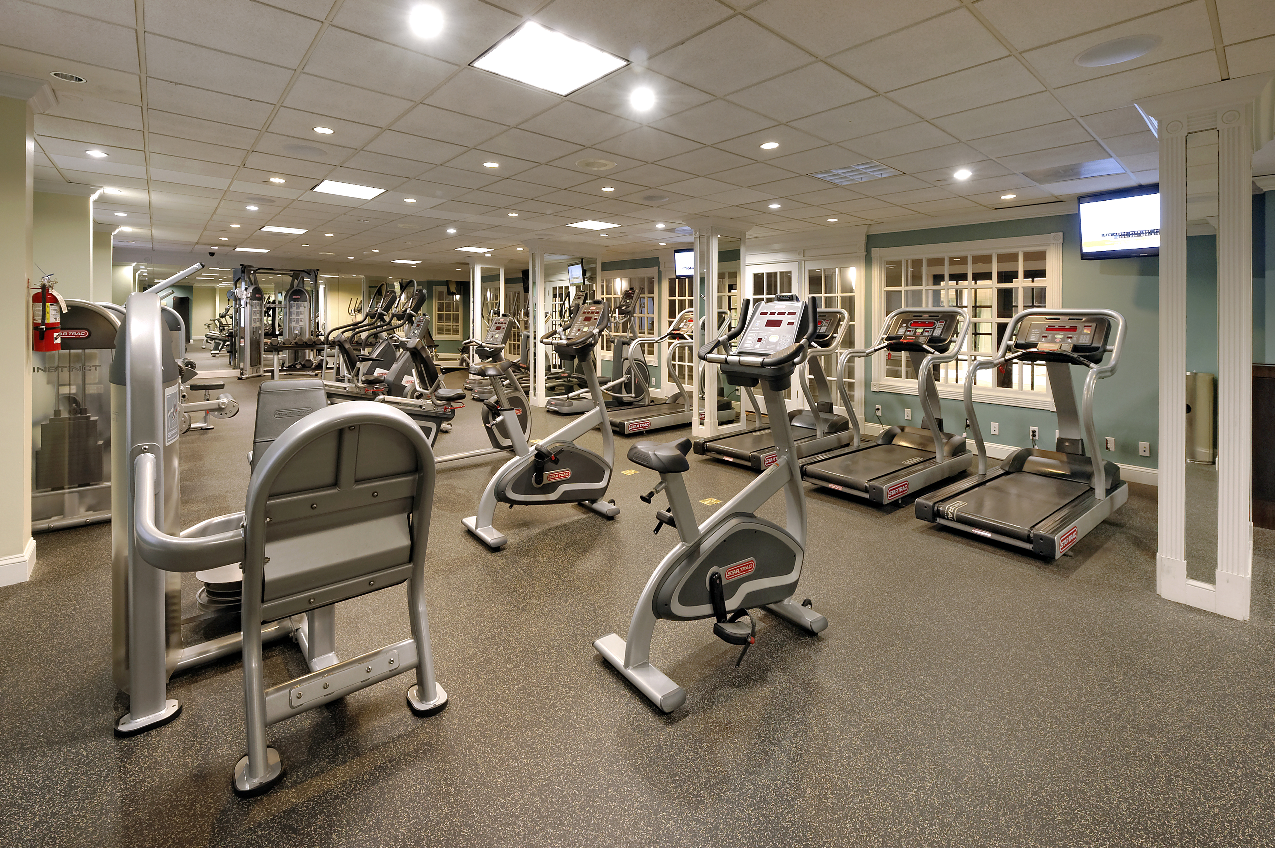 Gym at Eaves Fairfax Towers