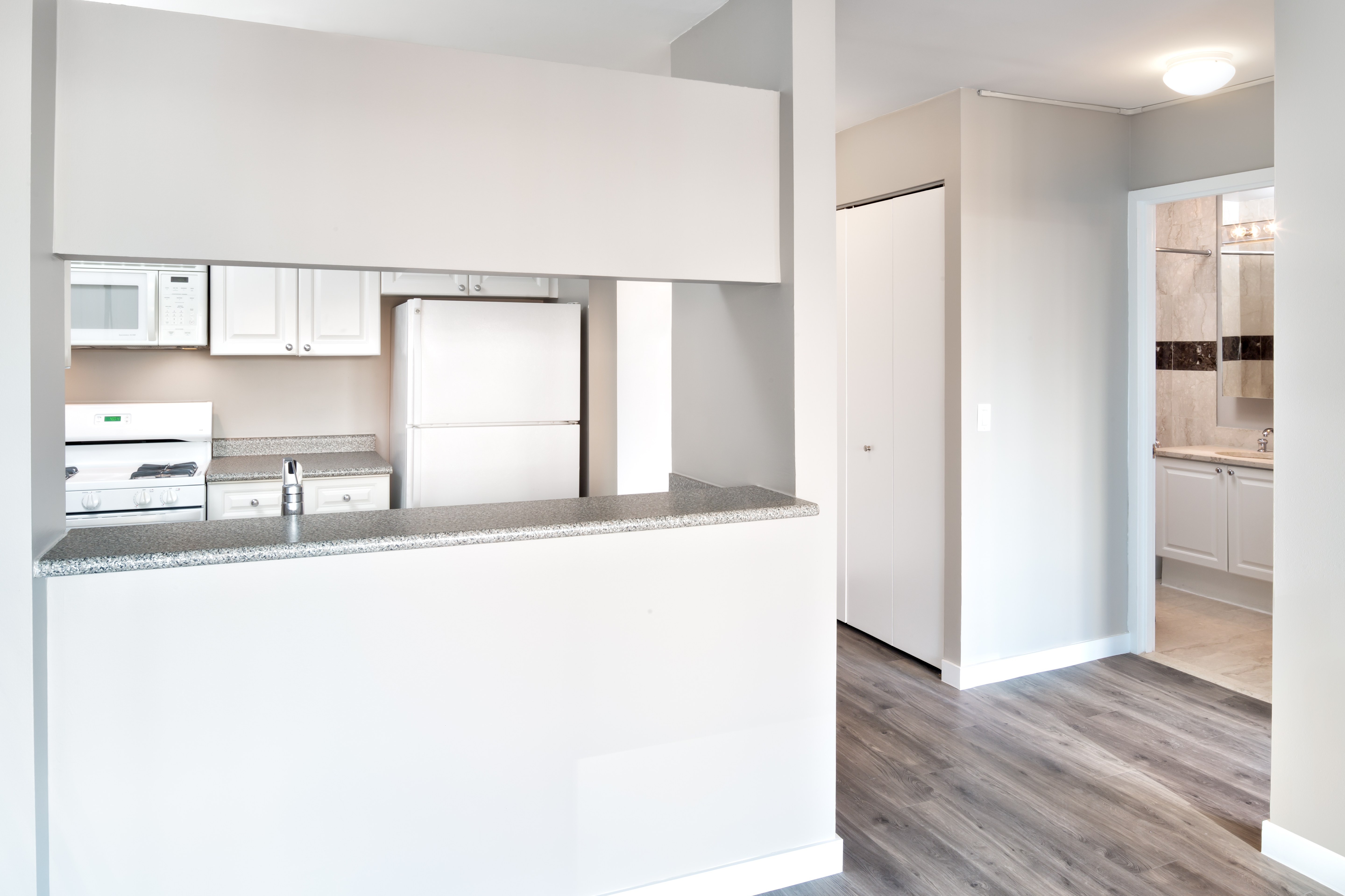 Avalon Midtown West 16 of 36