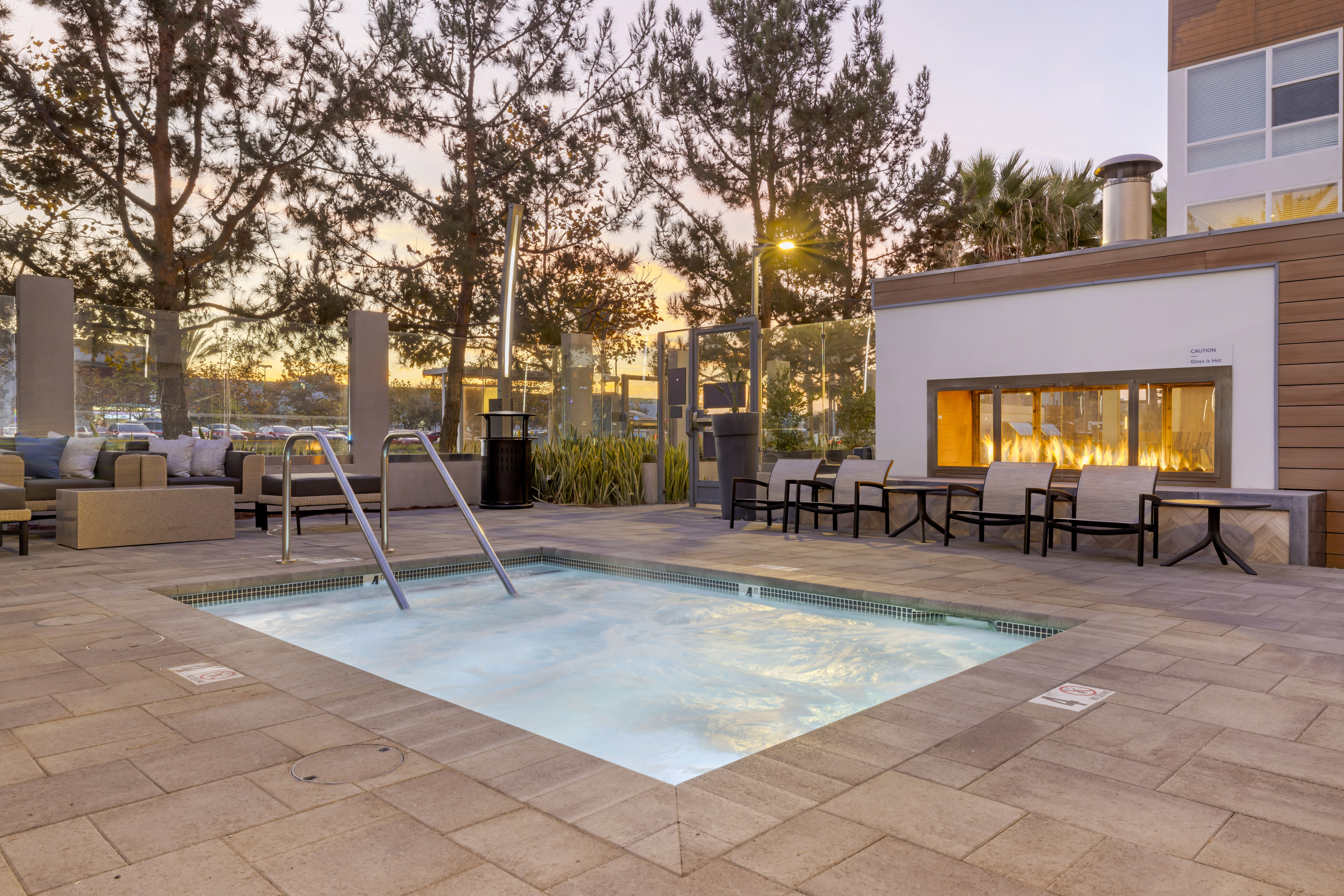 Pool at Avalon (4 of 8)