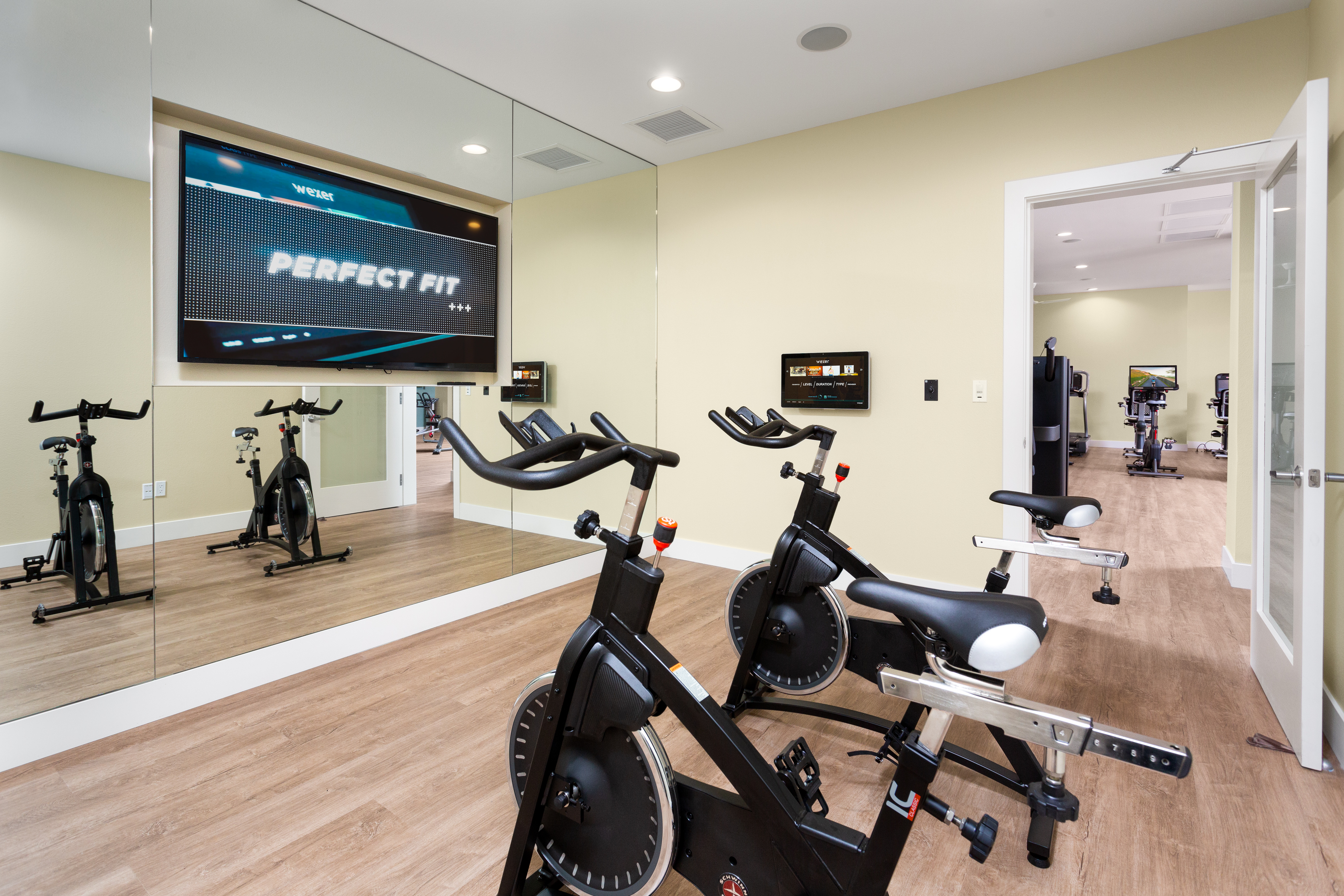 Gym at Eaves (2 of 5)