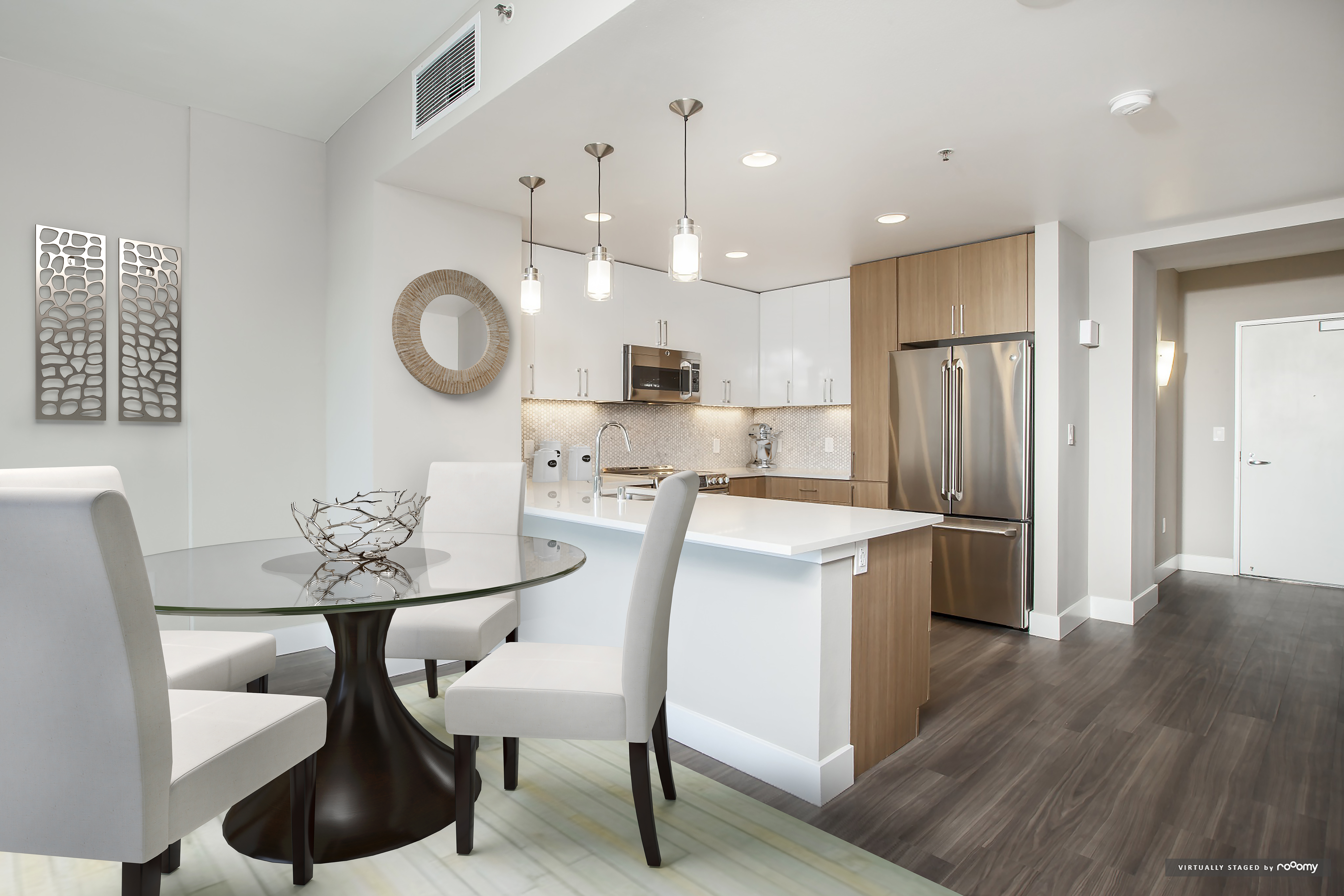 Avalon Towers On The Peninsula 4 of 12