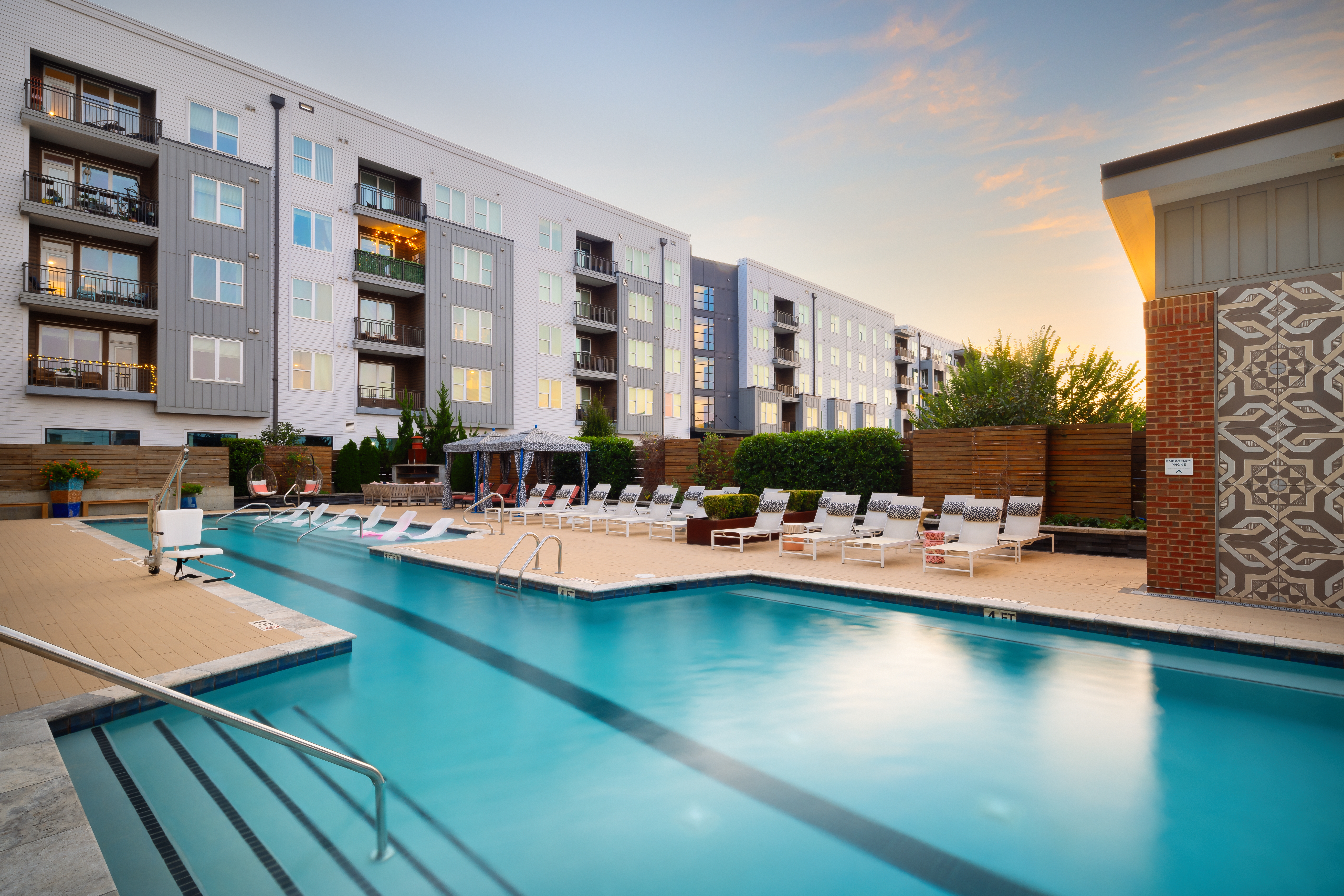 Pool at Avalon South End (1 of 4)