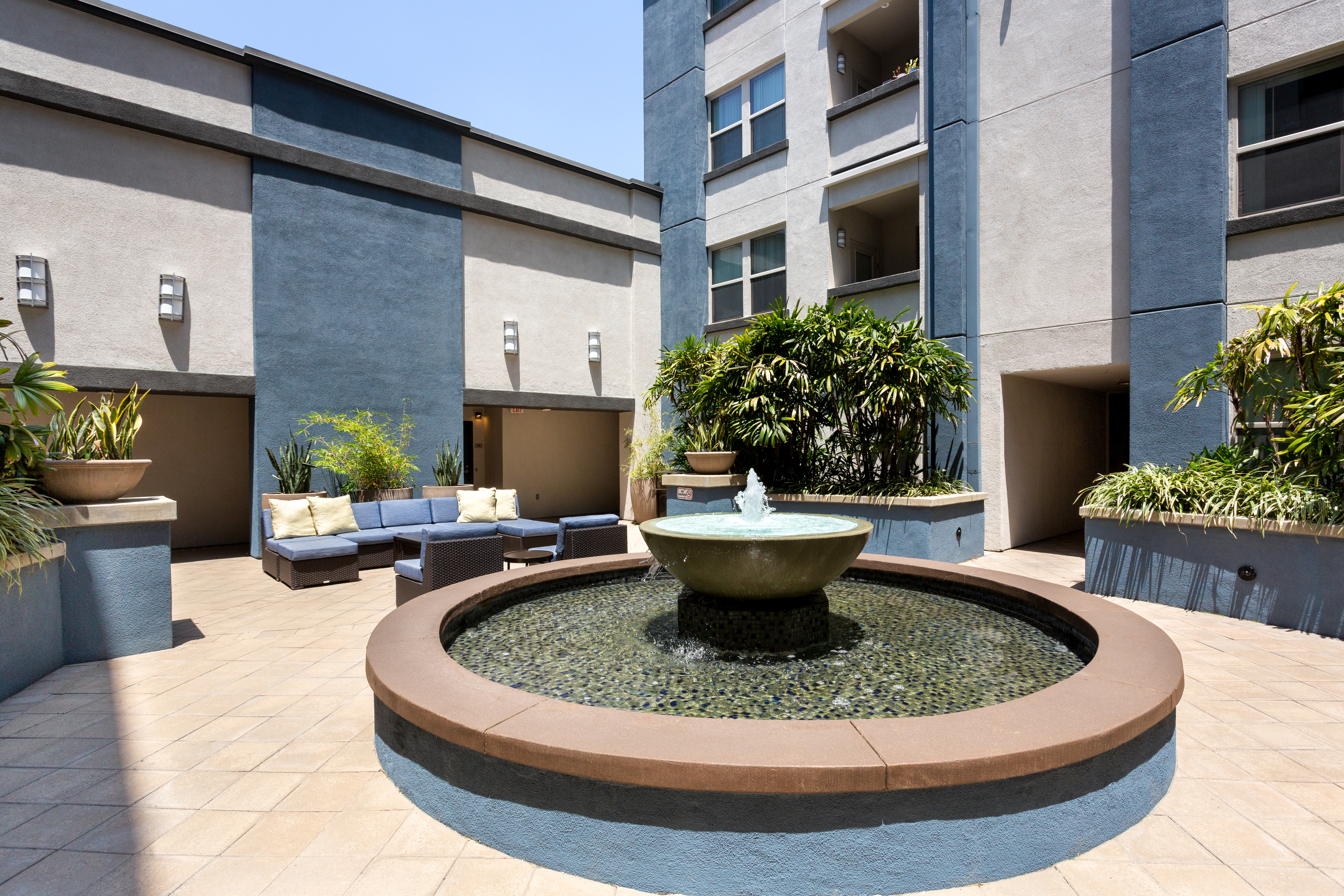 Courtyard at Avalon Wilshire