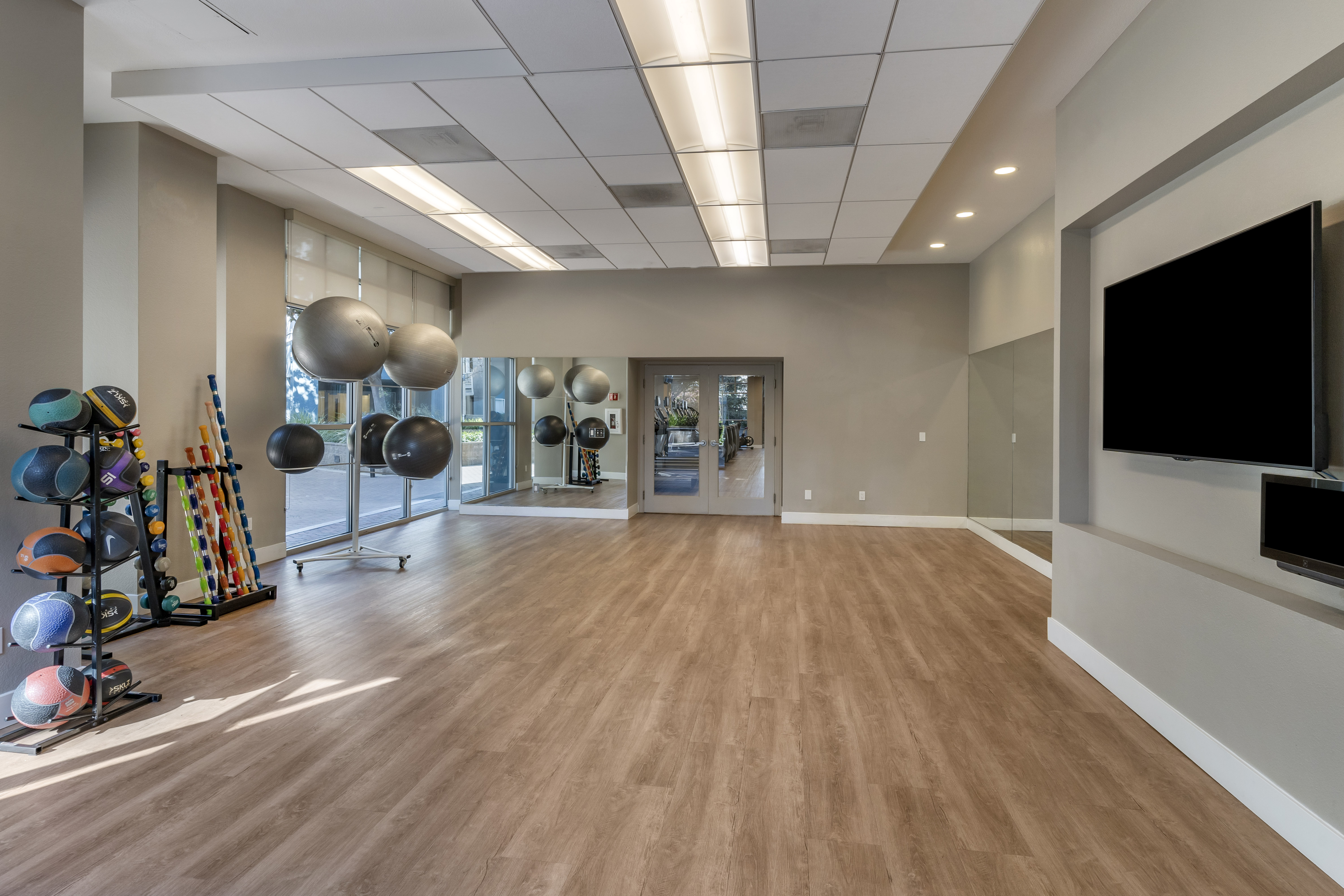 Gym at Avalon Silicon Valley (1 of 4)