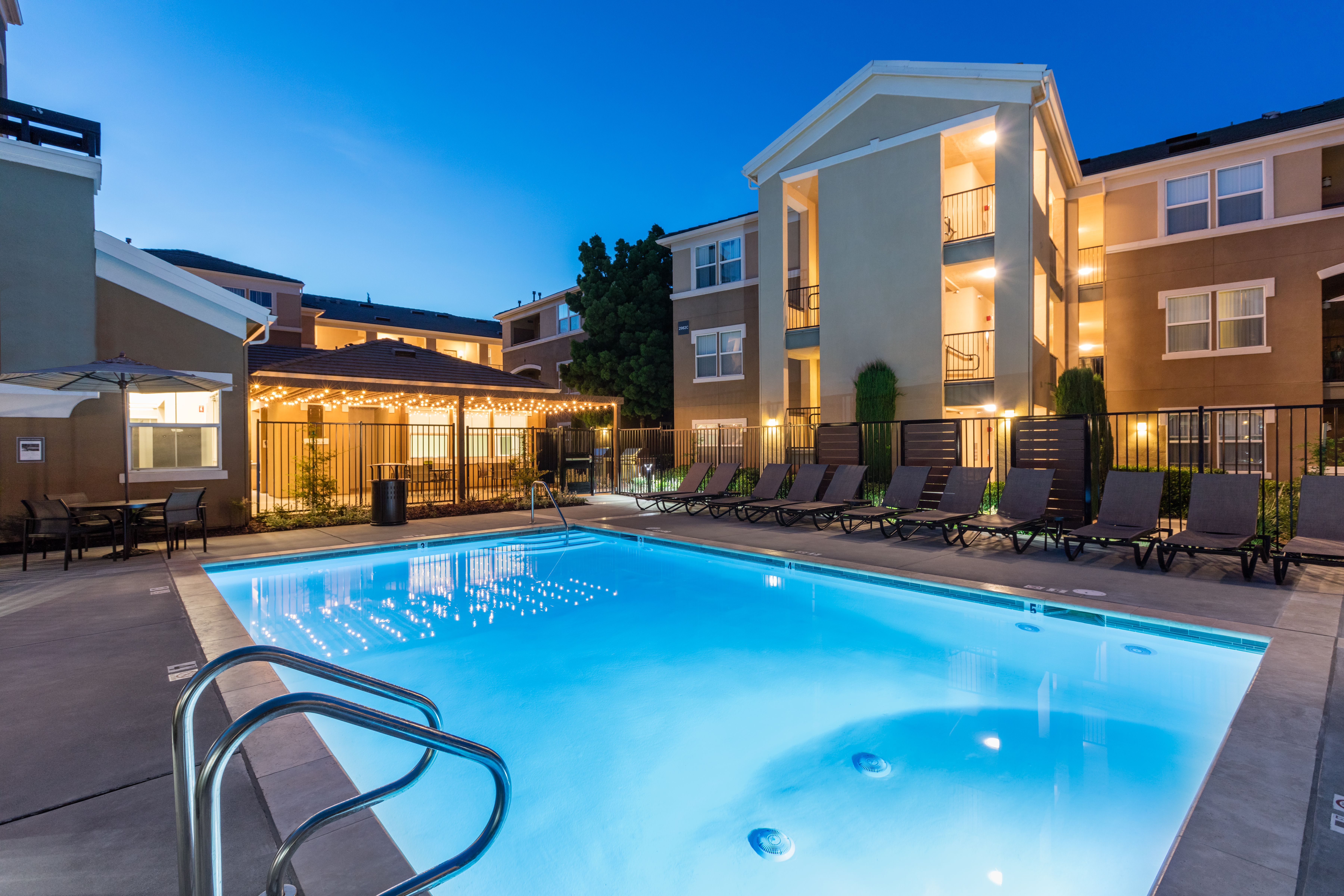 Pool at Avalon Walnut Ridge (2 of 3)