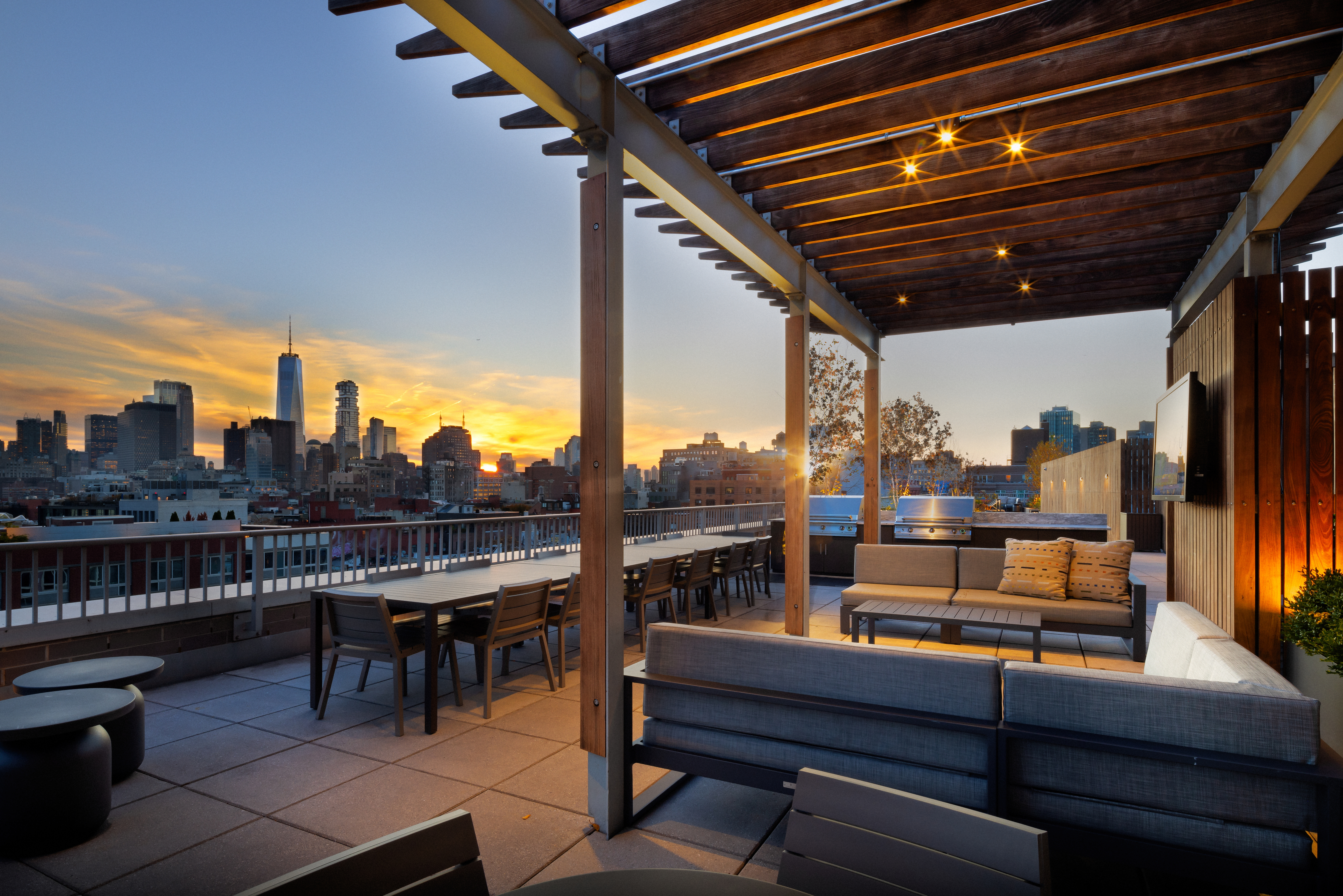 Roof deck at Avalon Bowery Place (6 of 7)