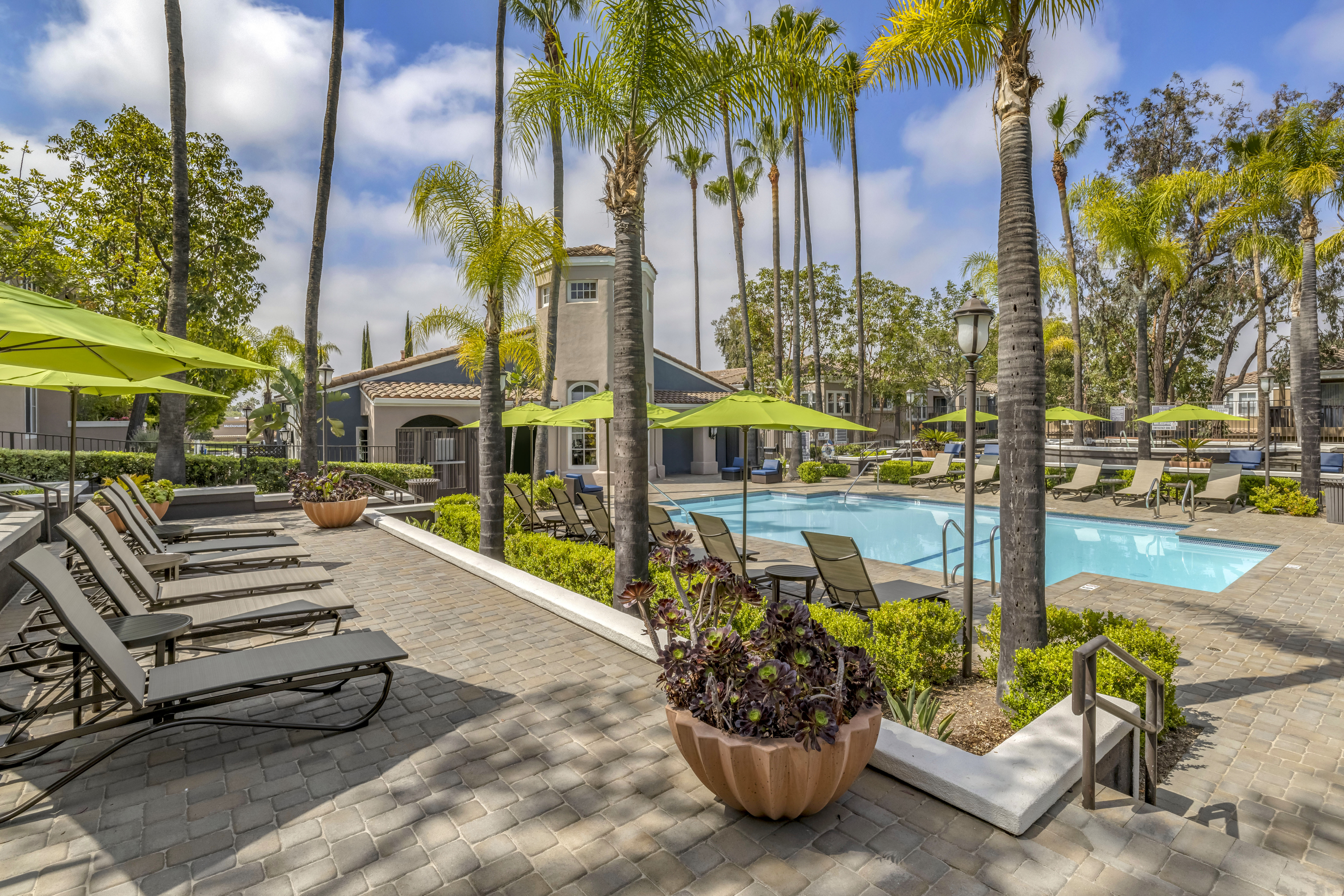 Pool at Eaves Santa Margarita (4 of 8)