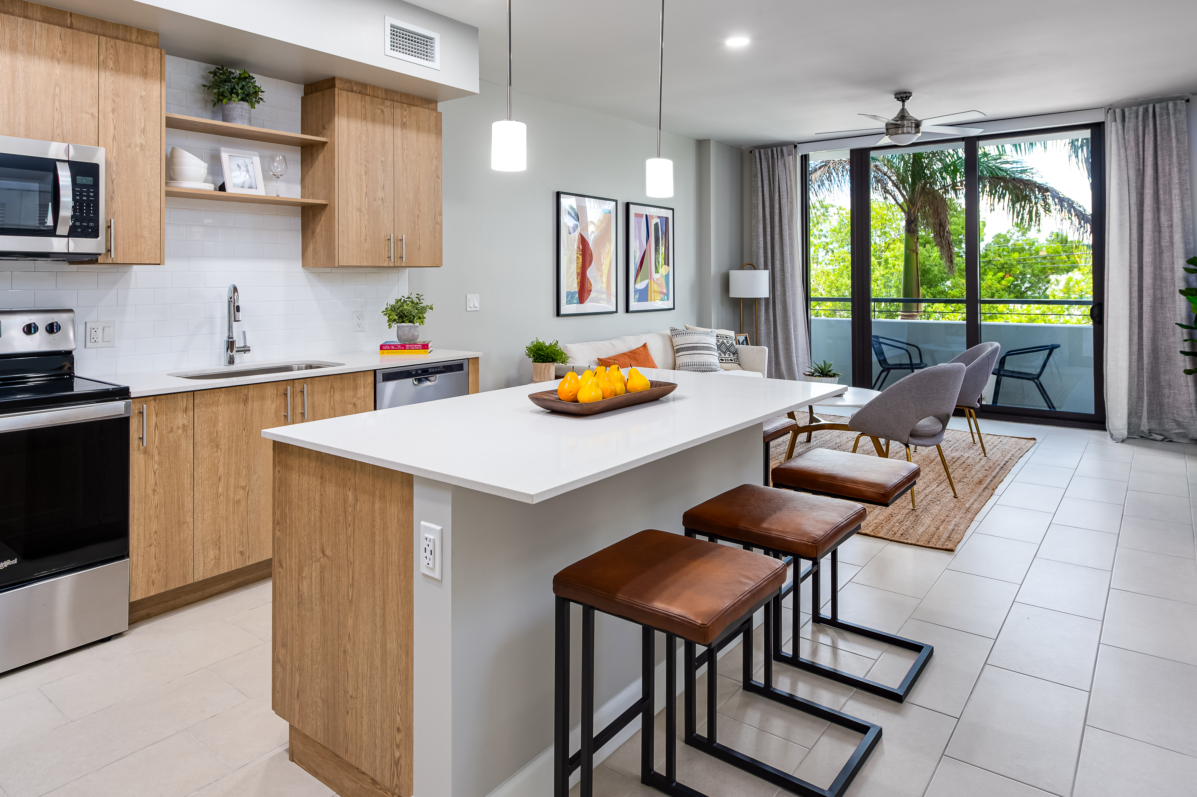 Avalon Doral 1 of 12
