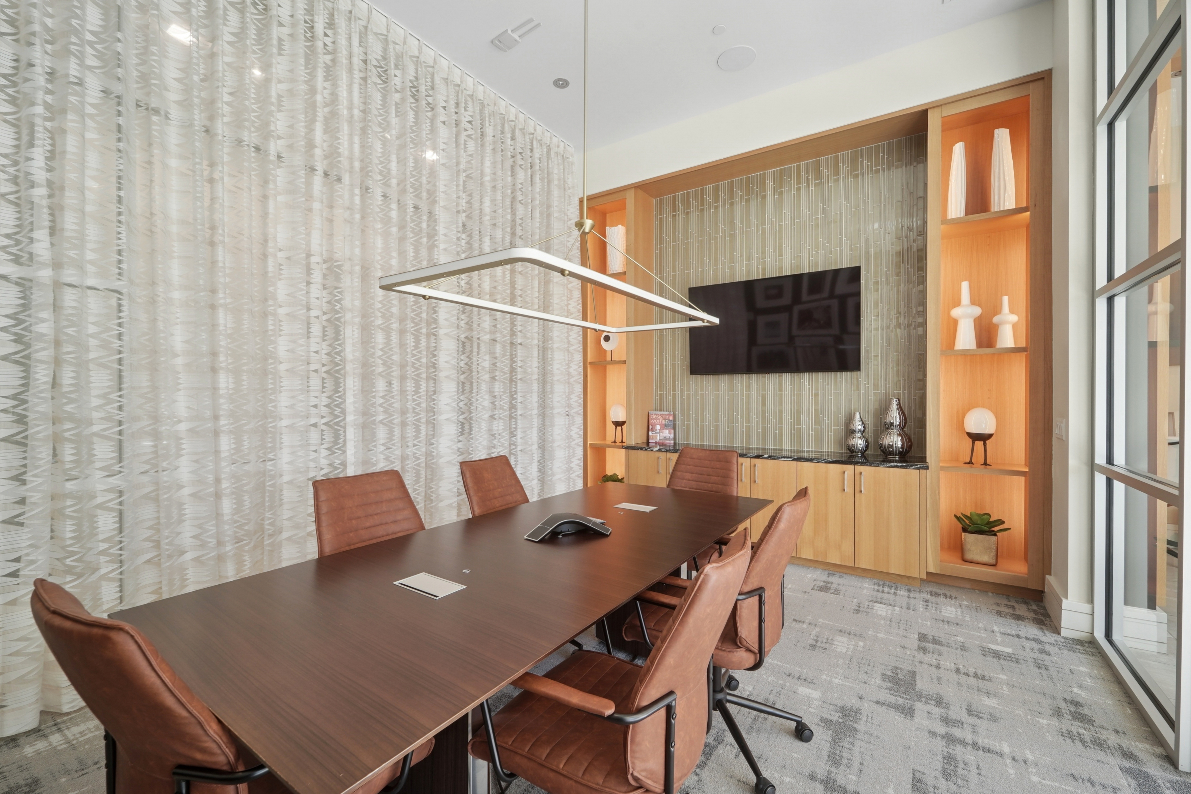 Work space at Avalon Lowry