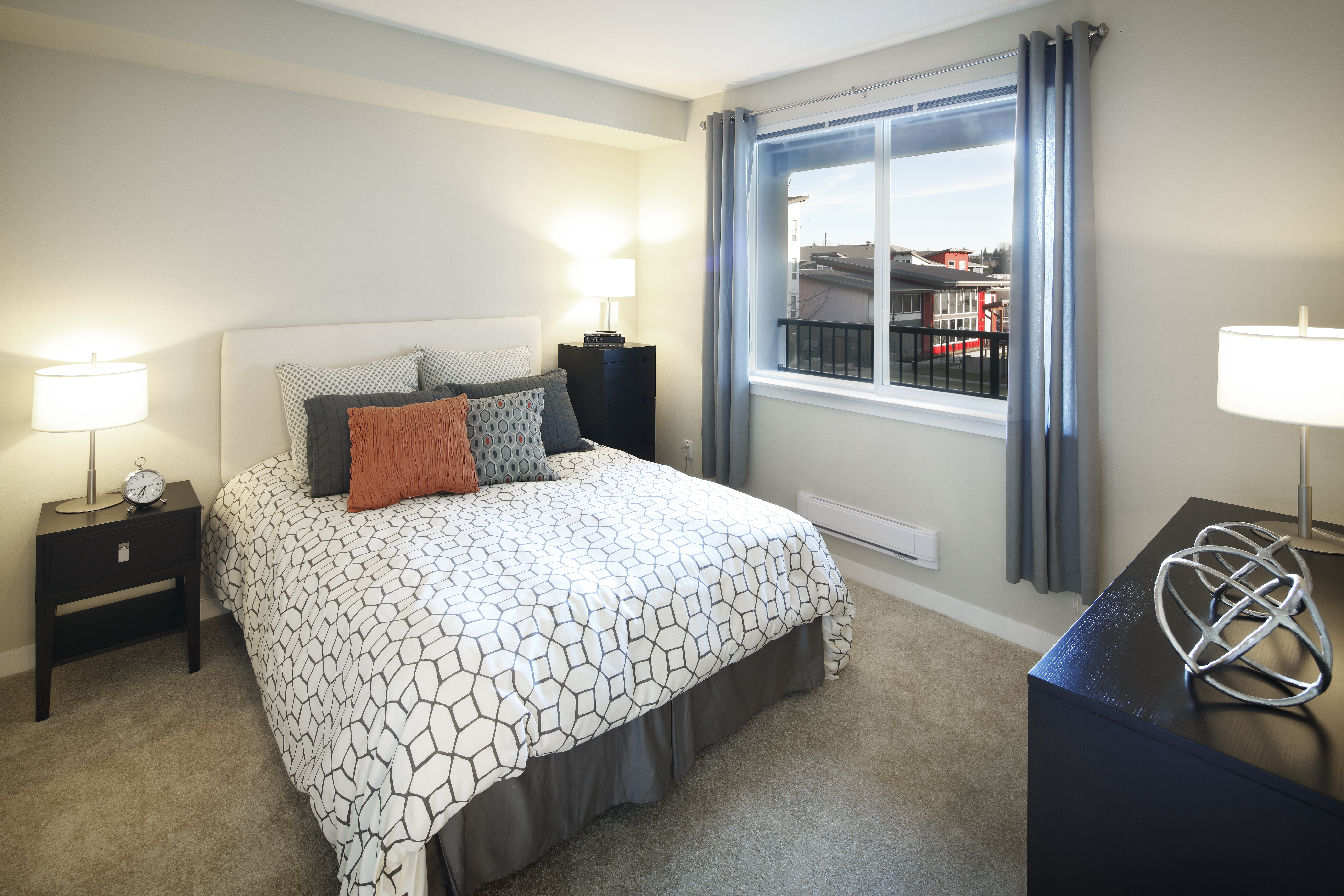 Avalon Alderwood 8 of 12