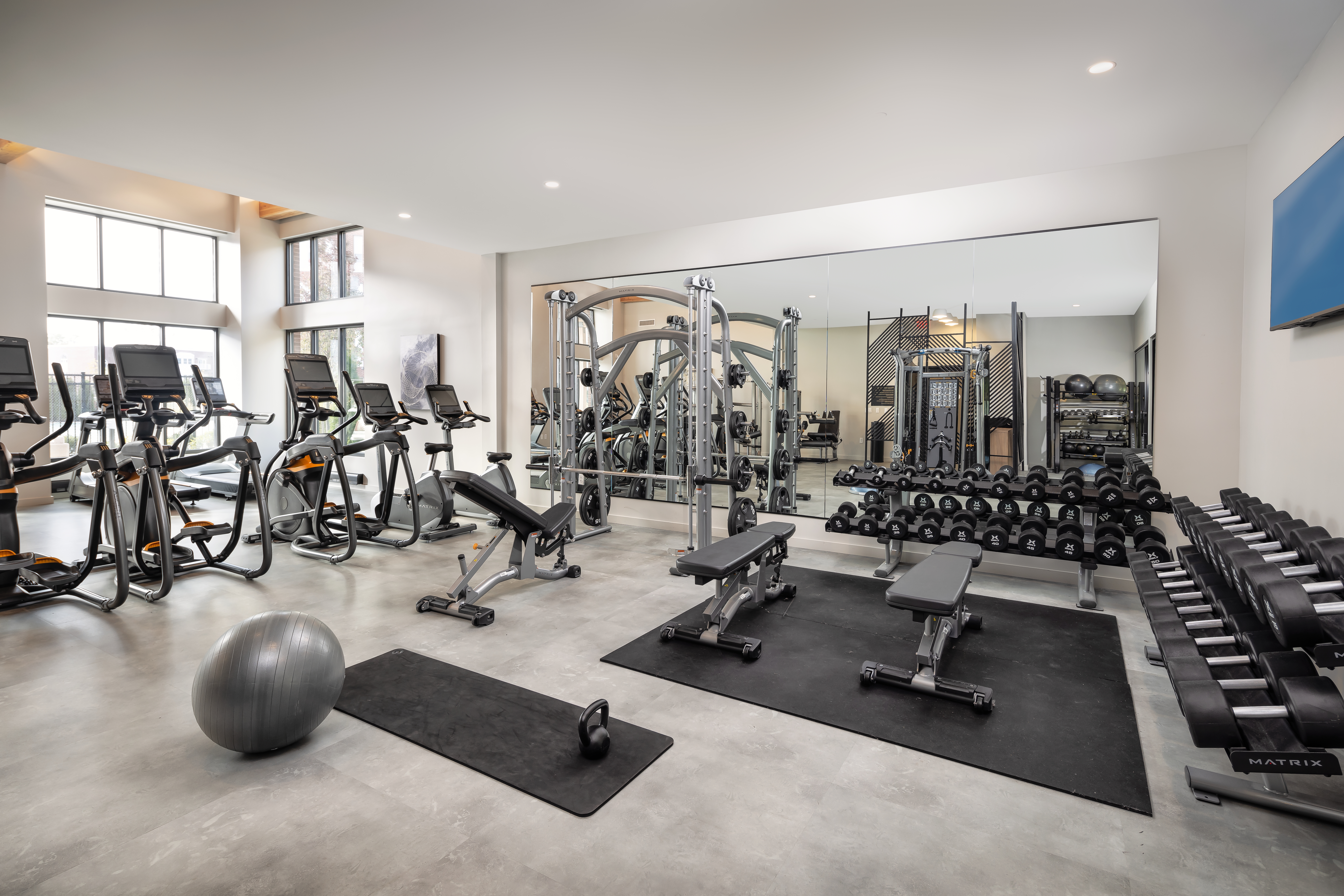 Gym at Avalon (2 of 3)
