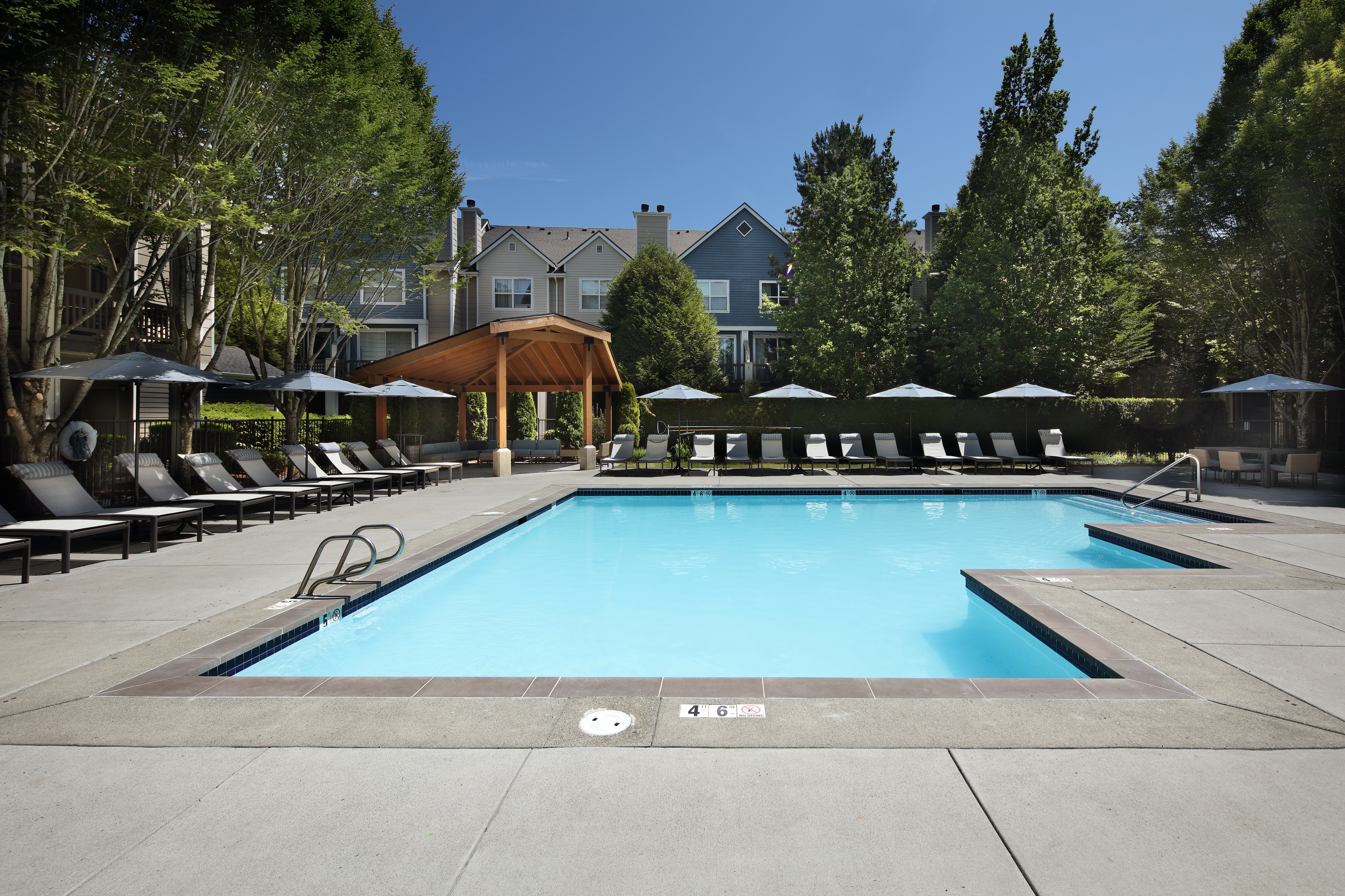 Pool at Eaves Rockmeadow (1 of 5)