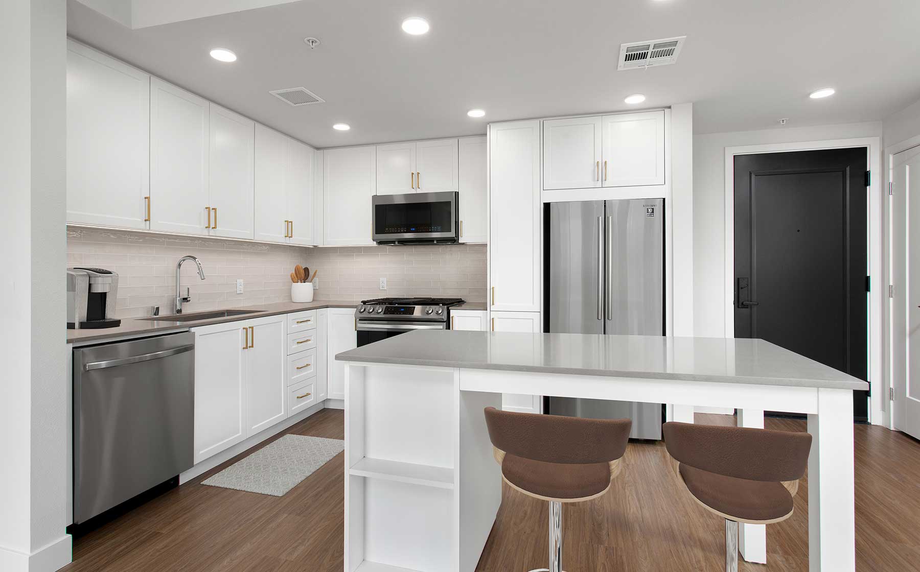 Avalon Brea Place 7 of 12