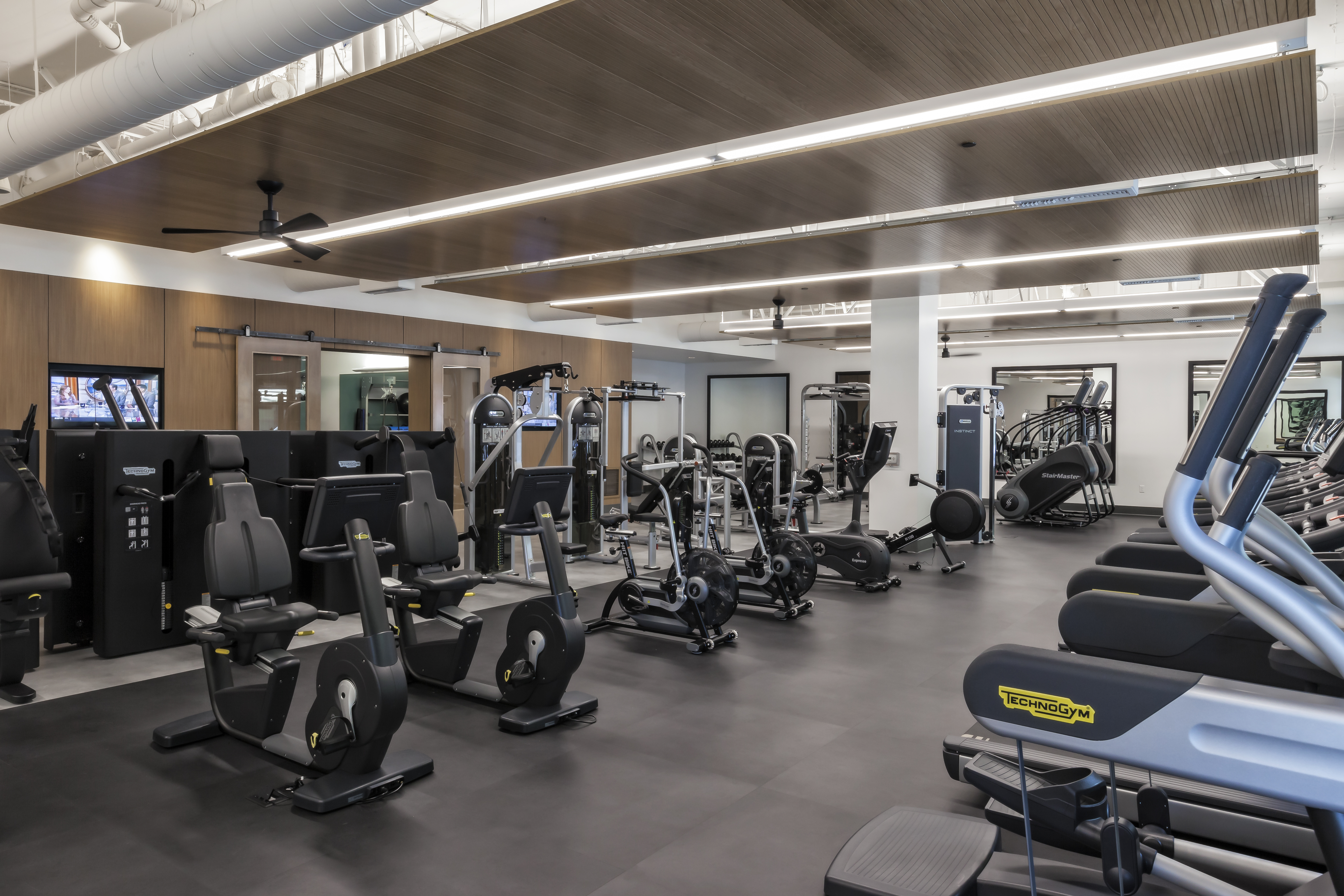 Gym at Avalon (1 of 2)
