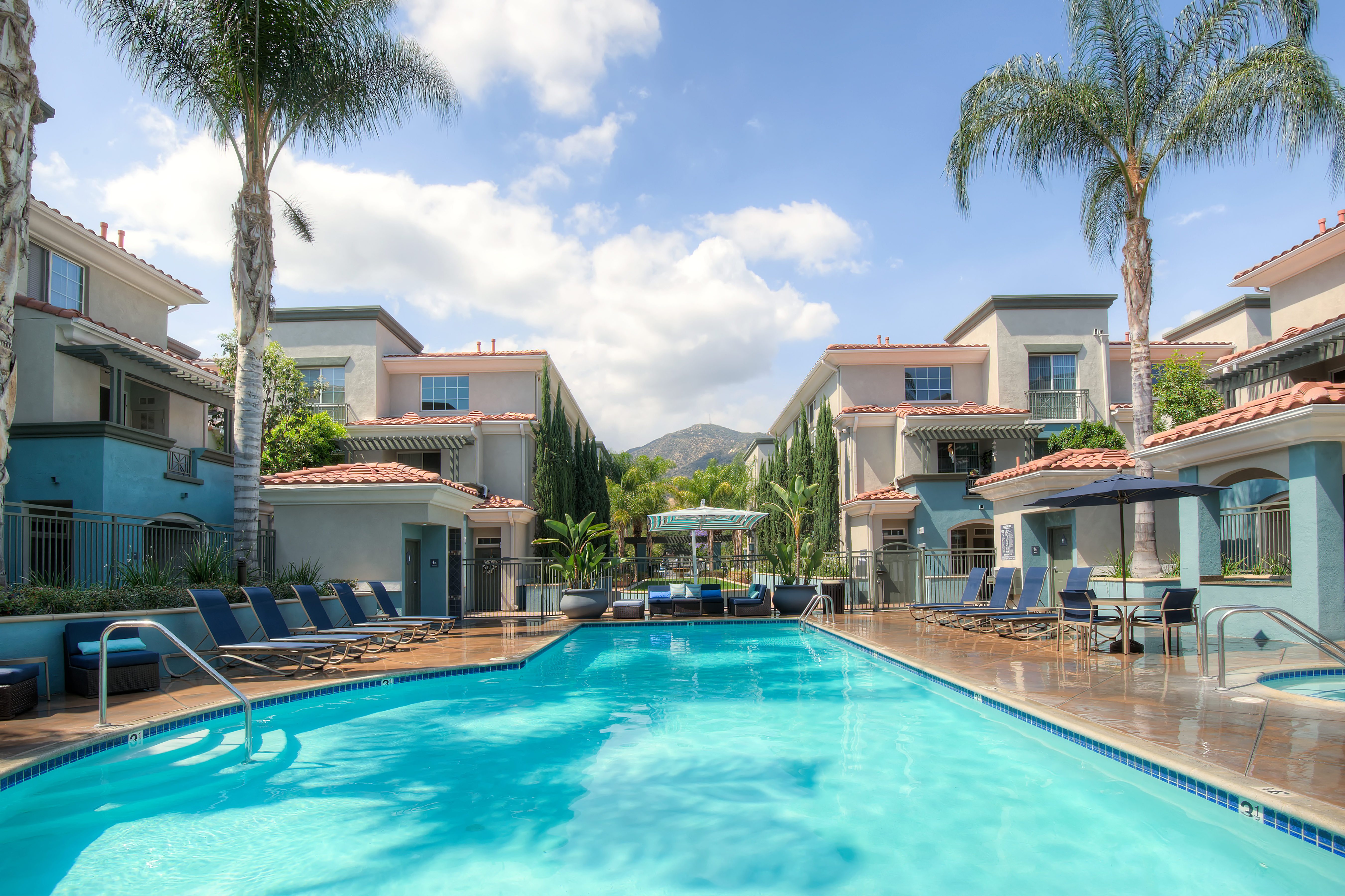 Pool at Avalon (1 of 5)
