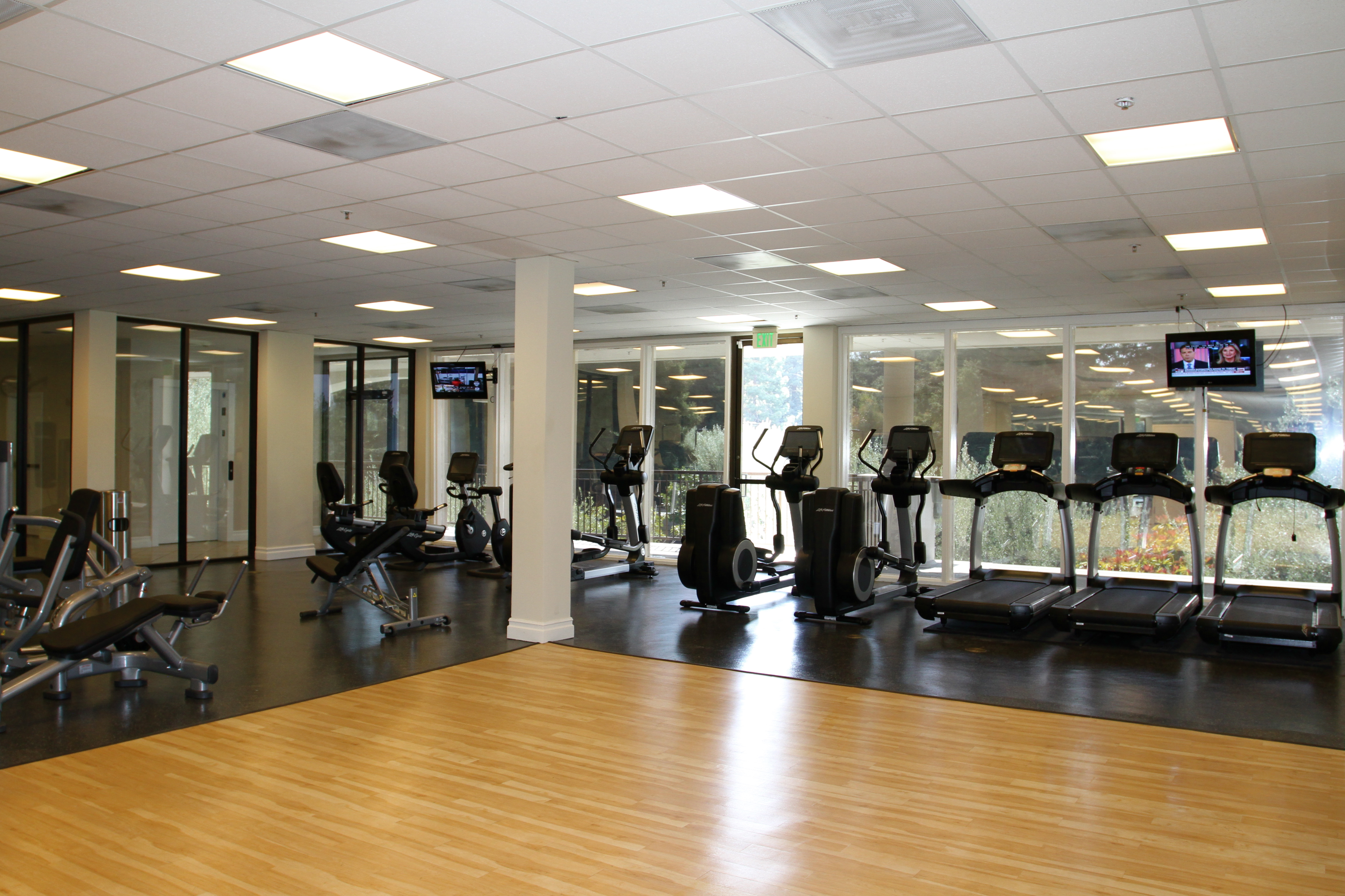 Gym at Eaves Mountain View At Middlefield (2 of 3)