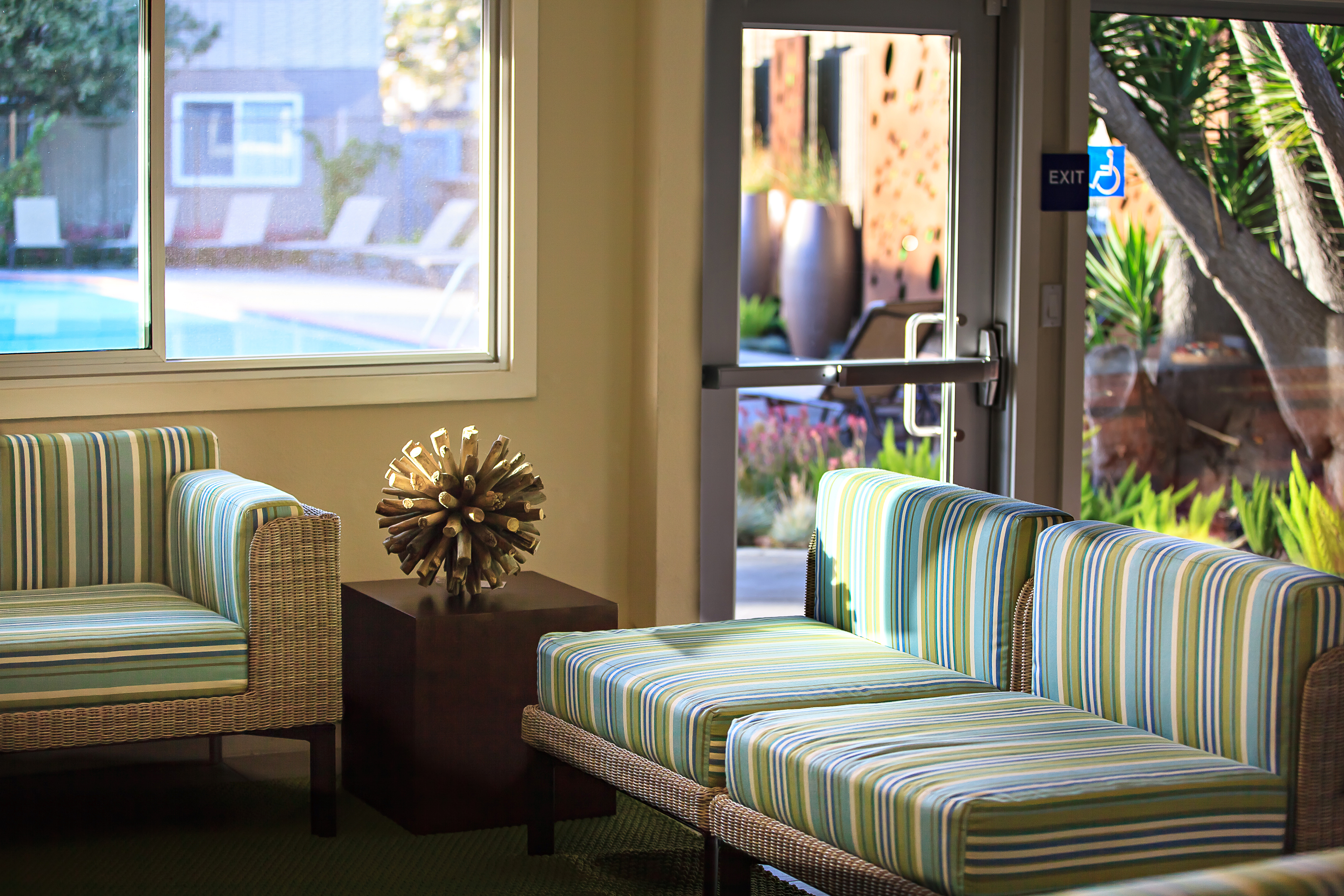 Lobby at Eaves Creekside