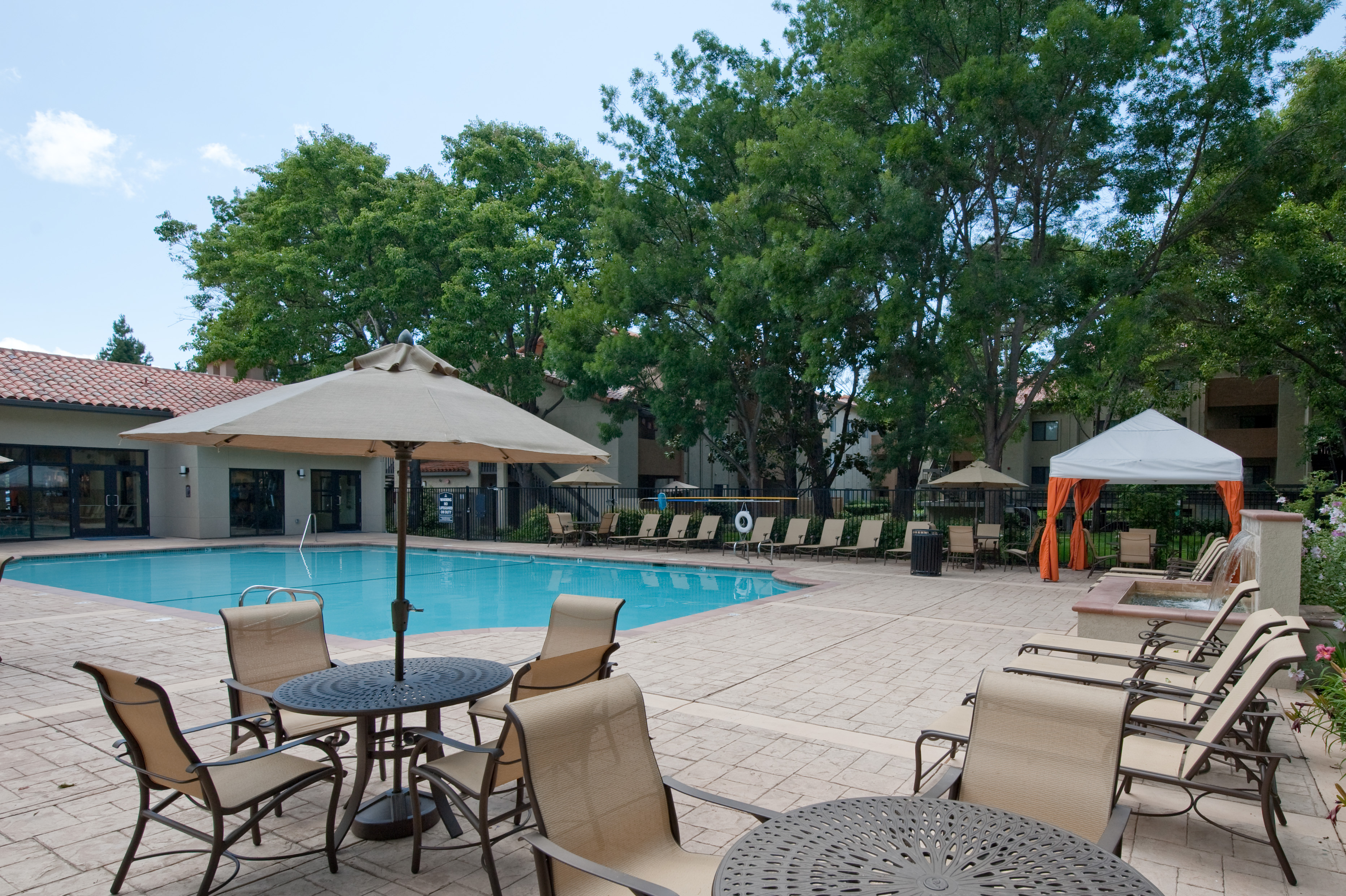 Pool at Avalon (3 of 3)