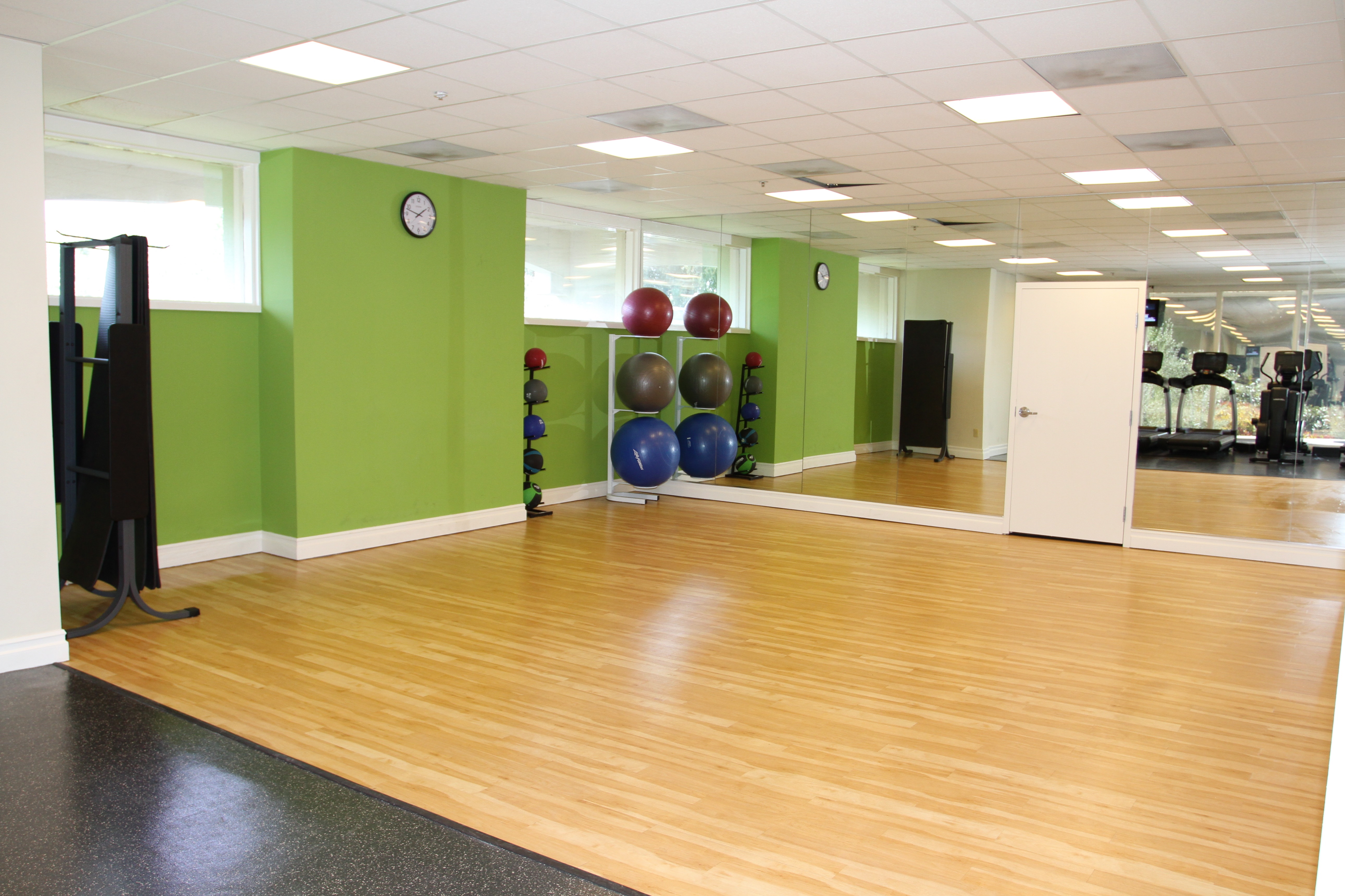 Gym at Eaves Mountain View At Middlefield (3 of 3)