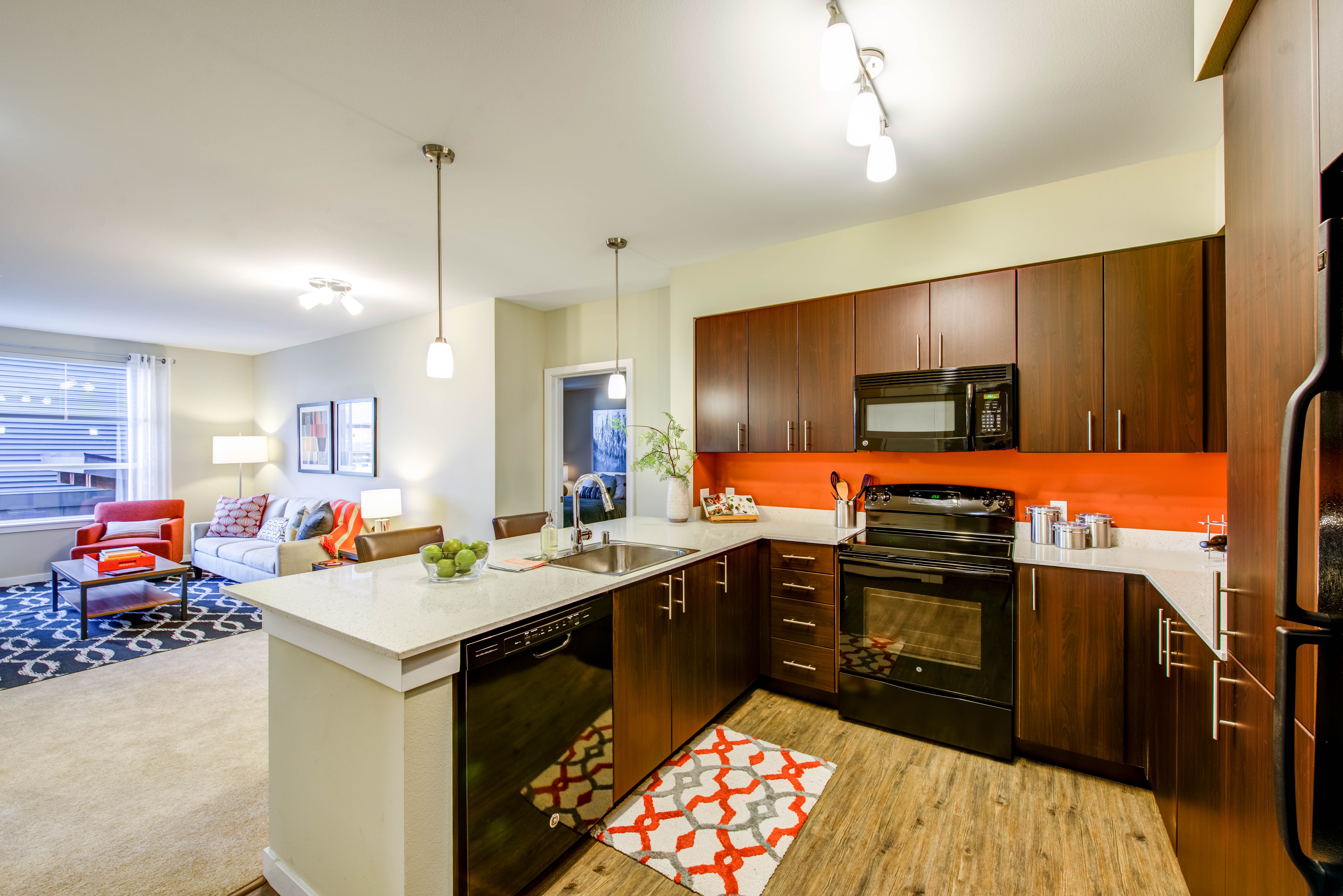 Avalon Alderwood 4 of 12