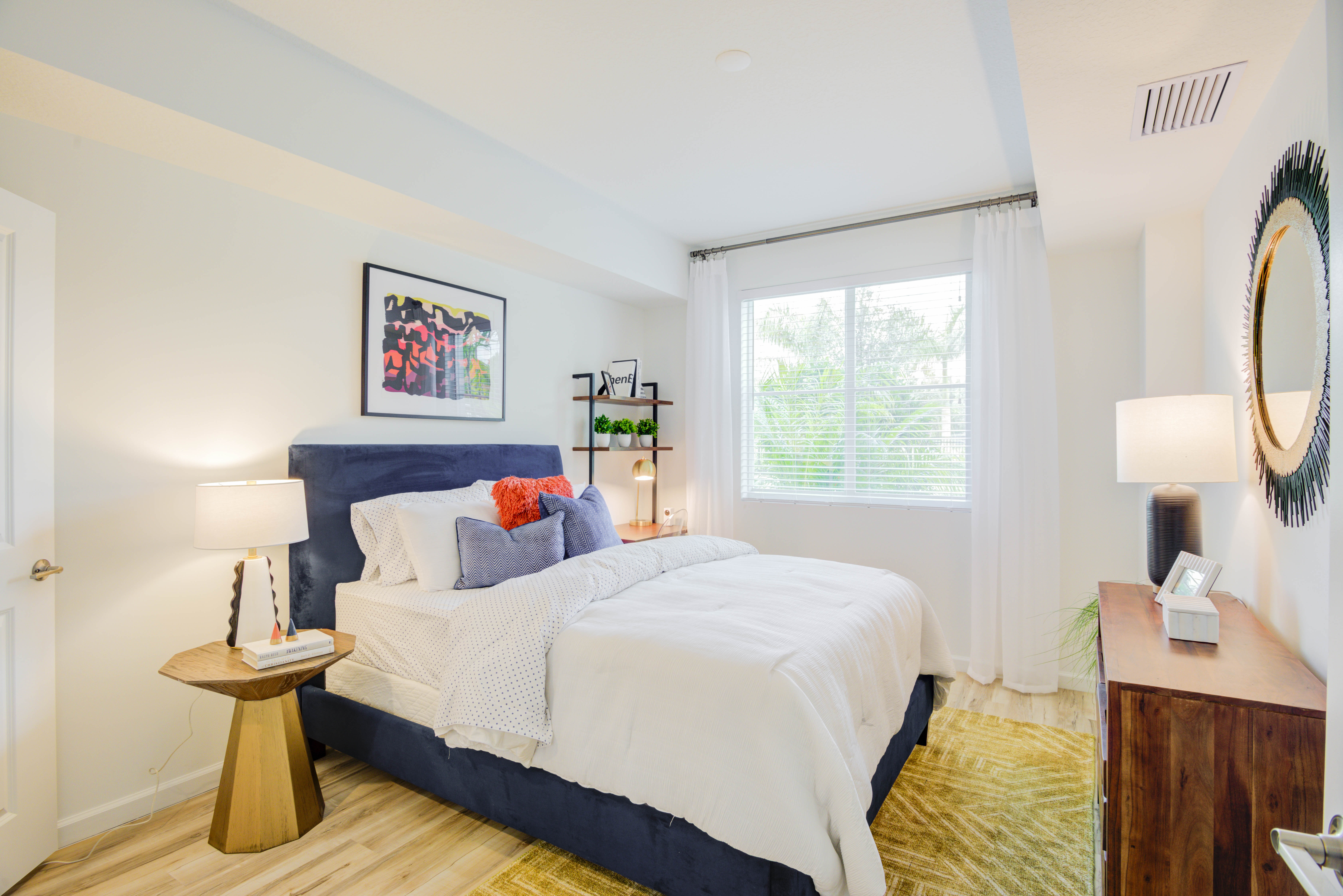 Avalon Miramar Park Place 7 of 12
